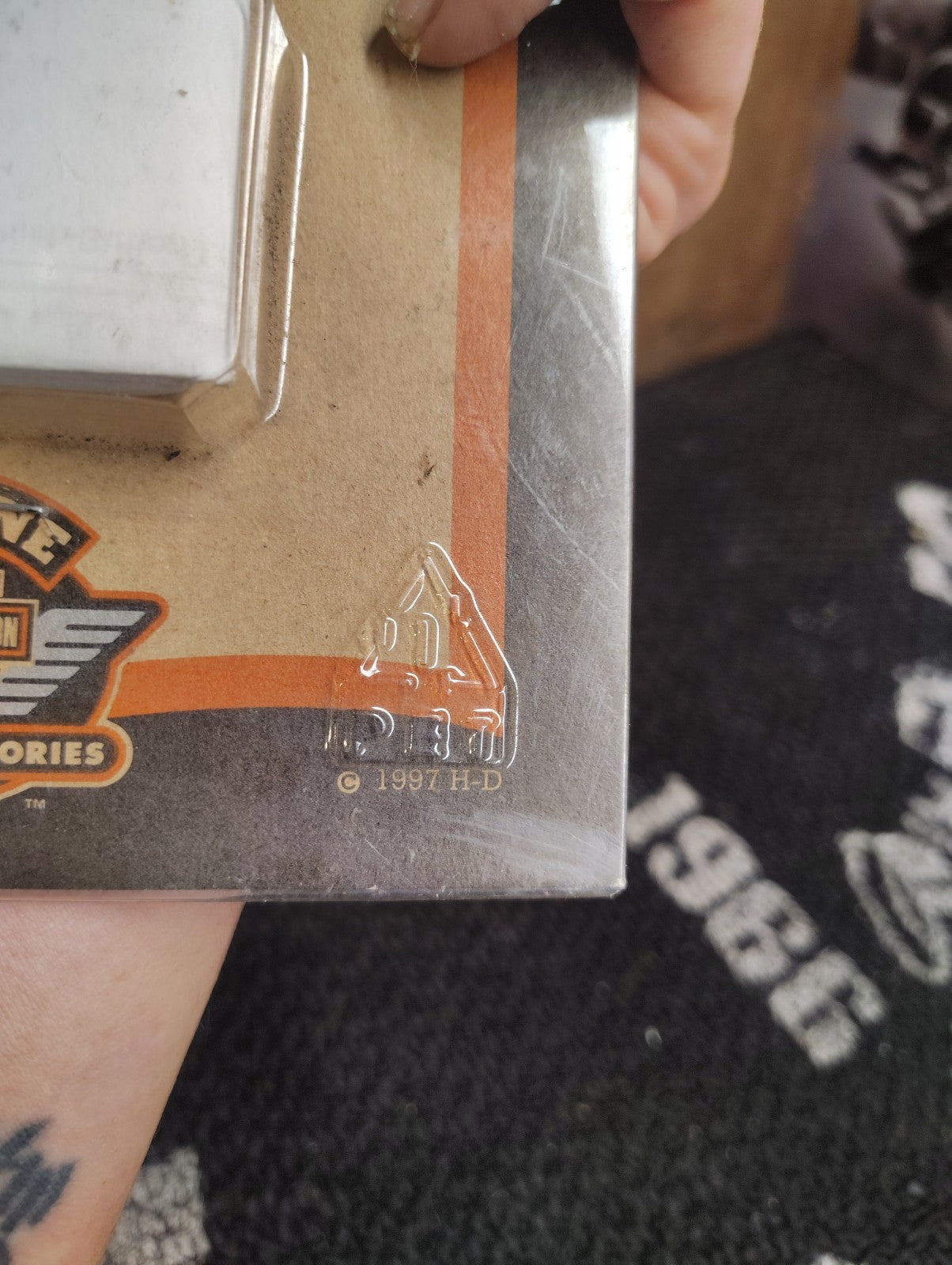 Harley-Davidson Touring Push Button Fuel Door Release Kit 53842-00B NOS
