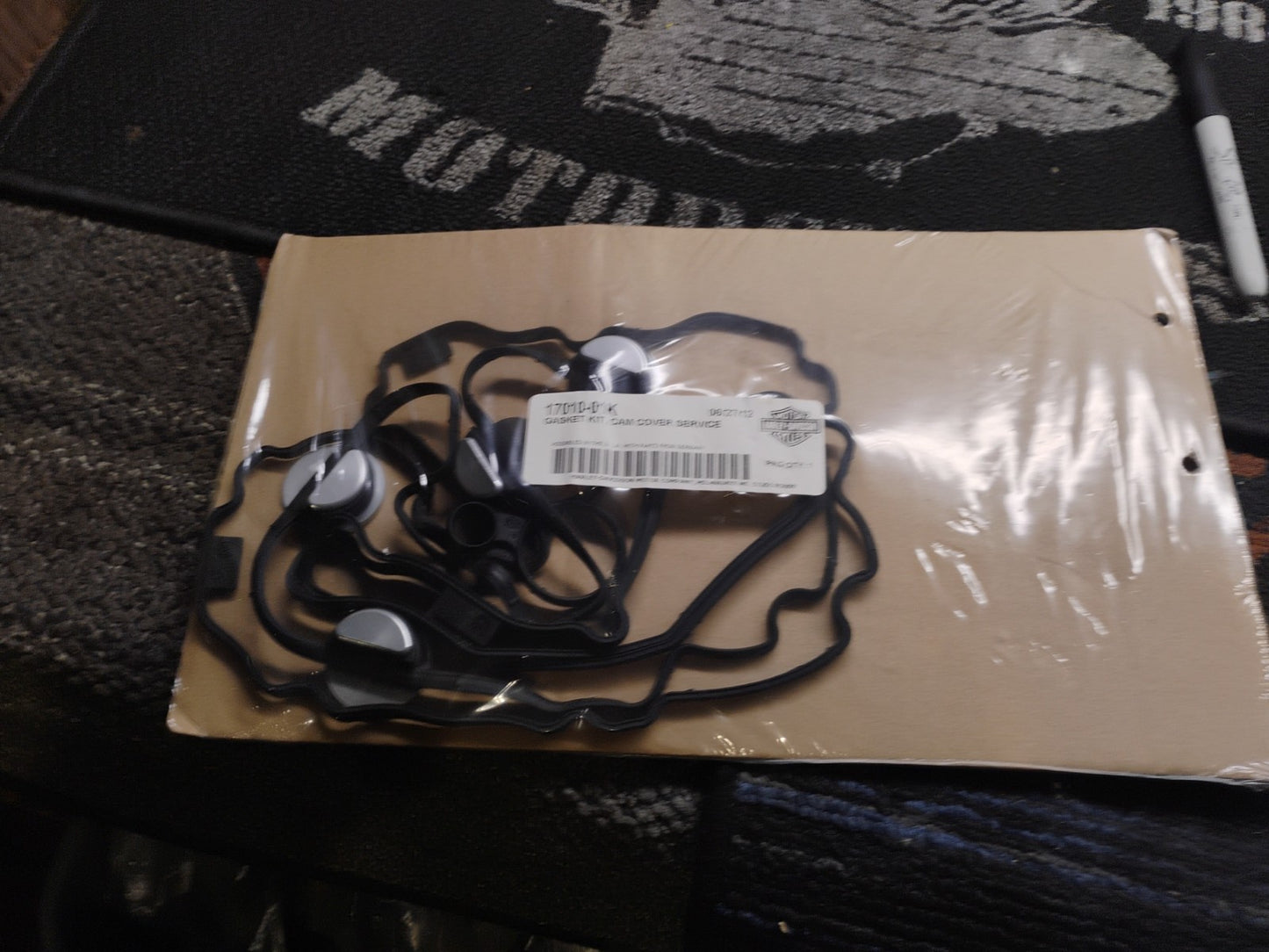 Harley-Davidson OEM Cam Cover Service Gasket Kit 17010-01K NOS