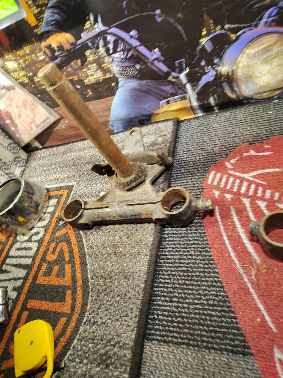 Harley-Davidson 35mm Lower Triple Tree 45707-72 IRONHEAD Sportster 15/16" Stem 