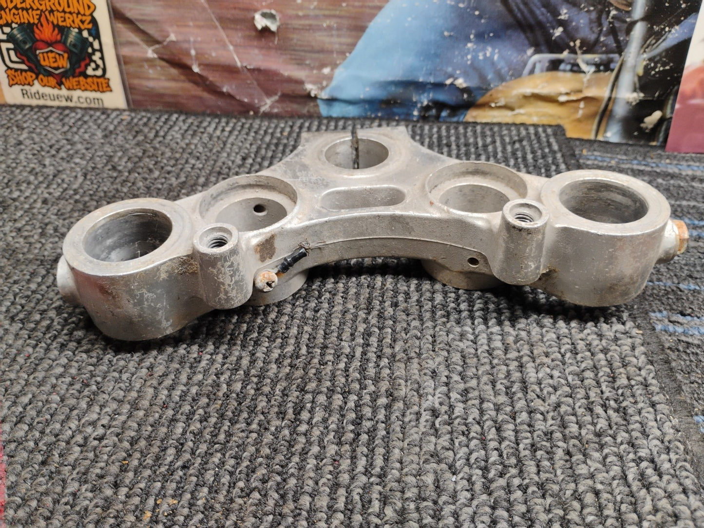 N.O.S.HARLEY DAVIDSON TOP TRIPLE TREE CLAMP 45738-73 FXR XL DYNA CAST# 45740-62A