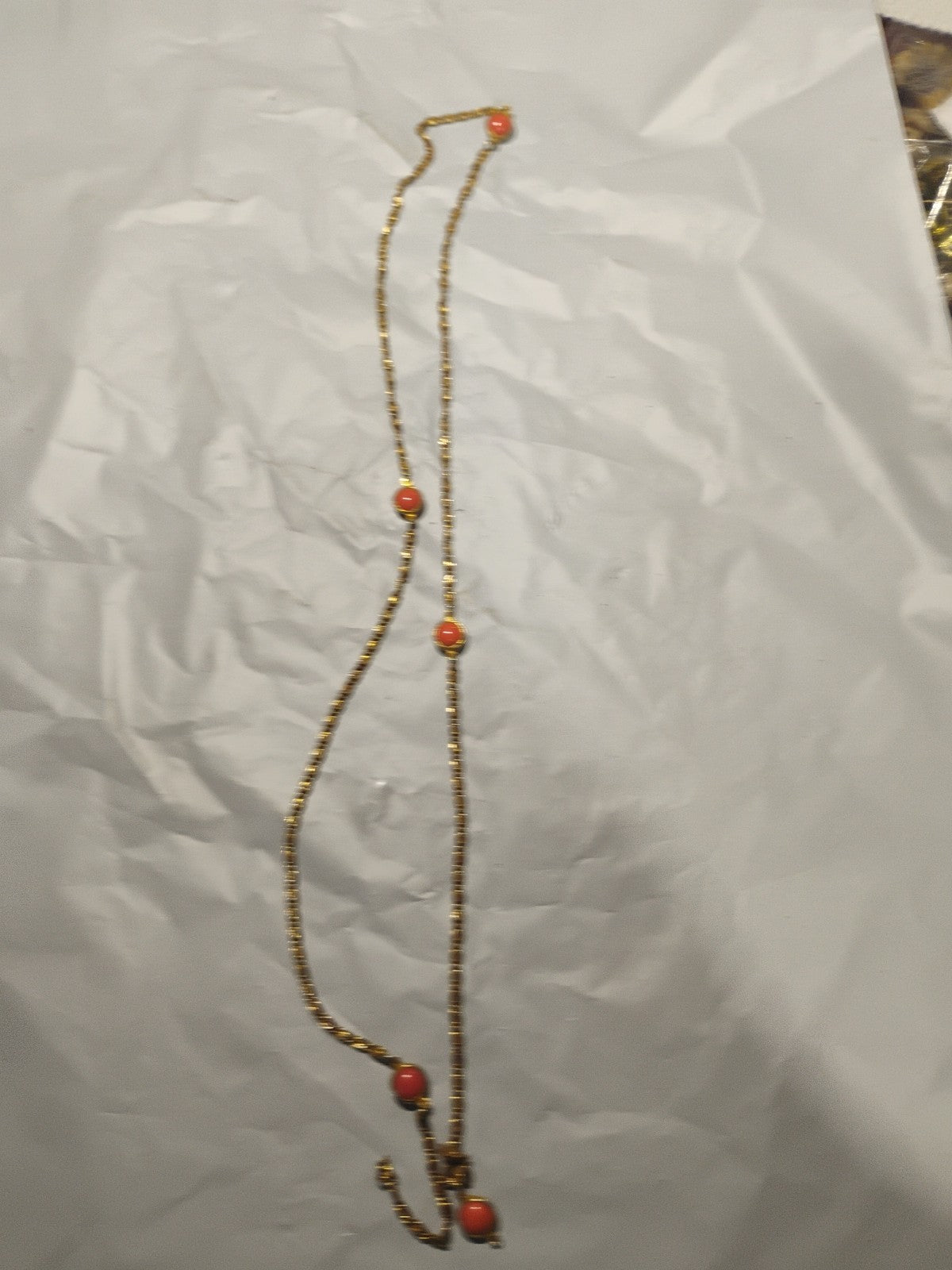 MONET CORAL & CLEAR PEACH COLORED 28in NECKLACE