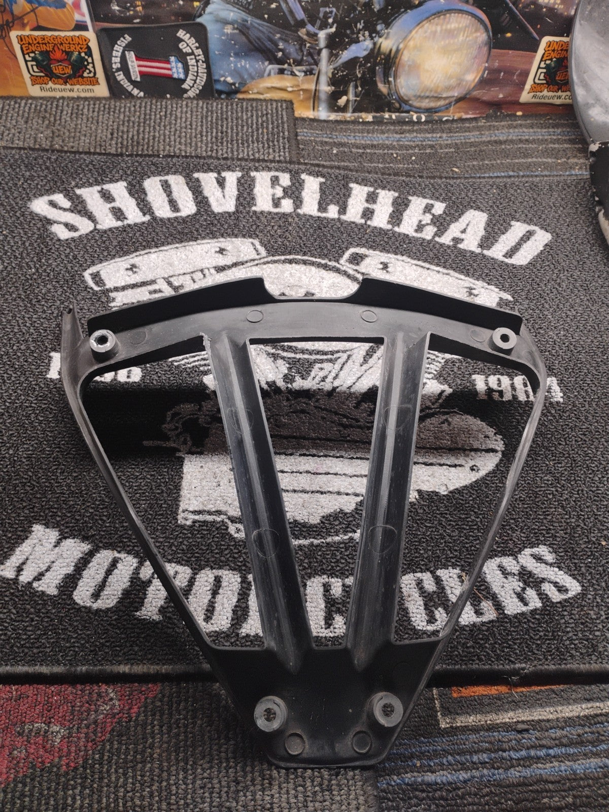05 Yamaha R1 Lower V Fairing Plastics
