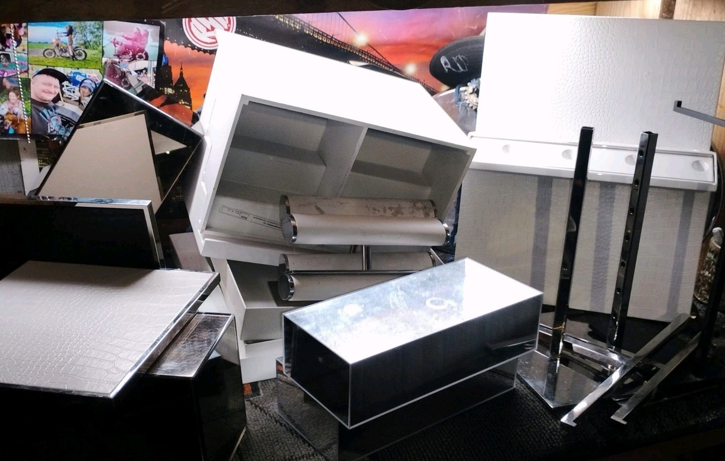  Luxury Watch,Jewelry,Perfume Michael Kors Chippenhook Fixture Store Display