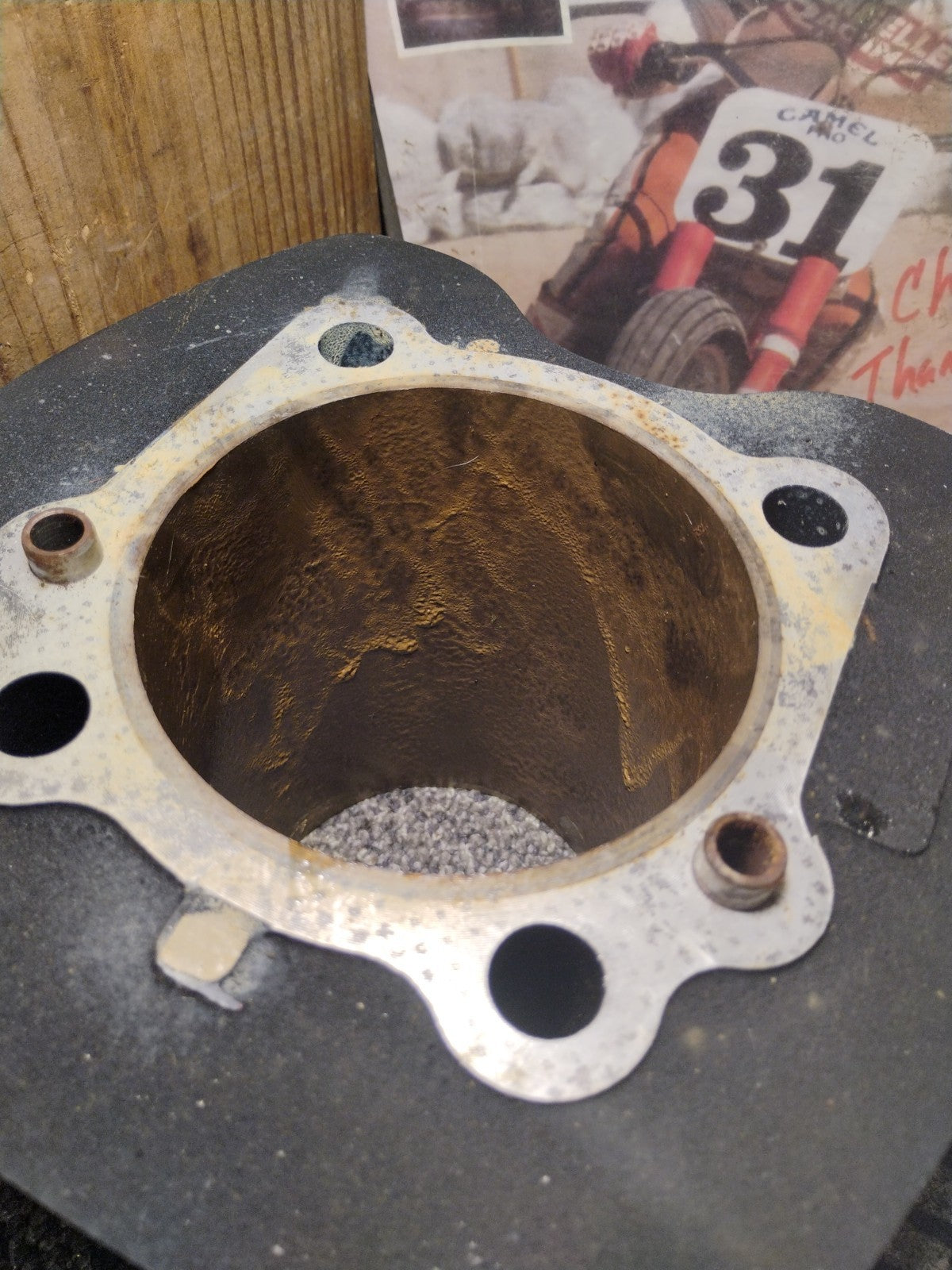 Harley Davidson Cylinder Jug  And Pistons 1659 3-99 B70 C6 Oem