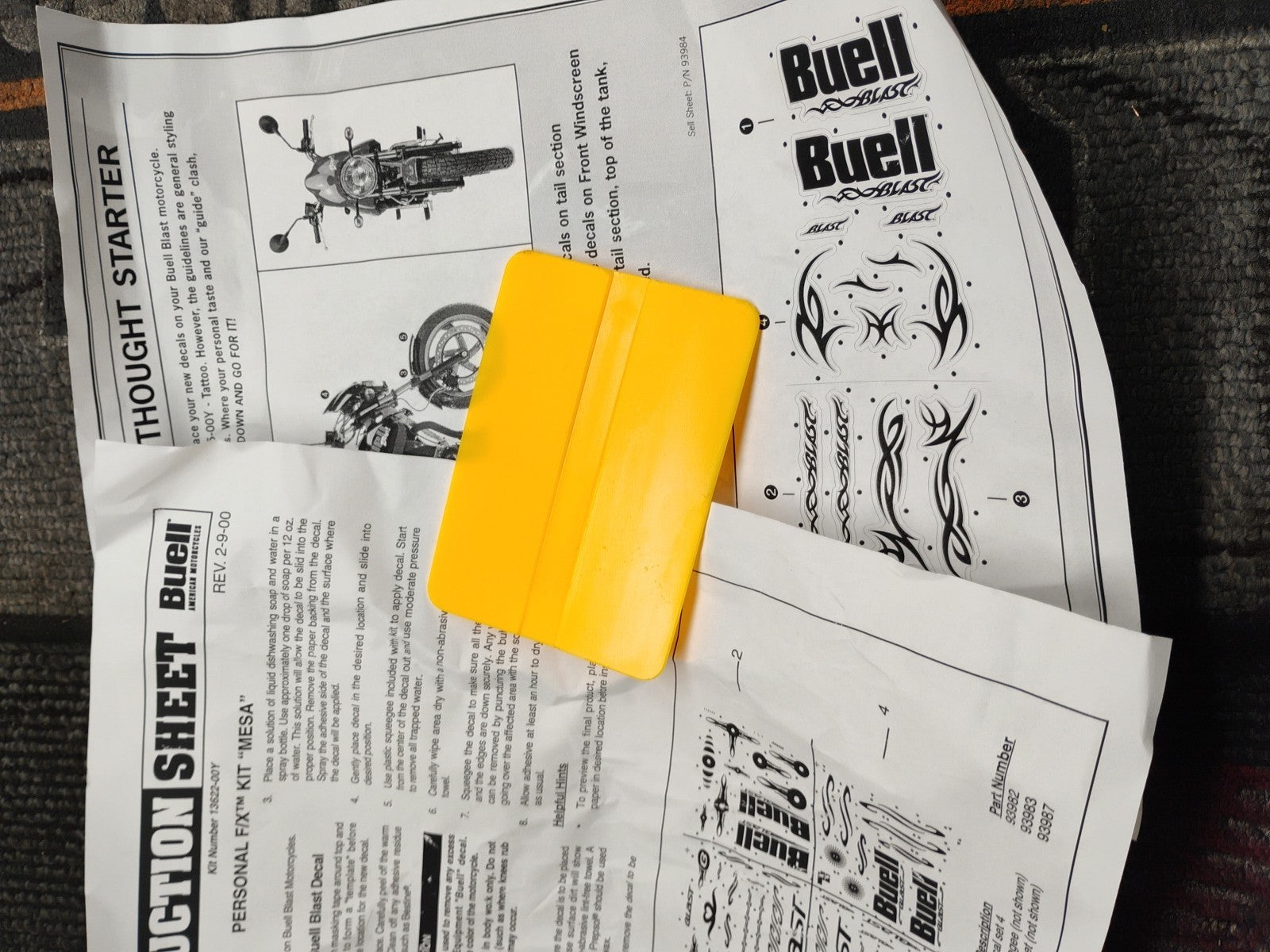 Buell Blast  Harley Personal F/X kit: Decal Set  13622-00Y  Mesa style NOS