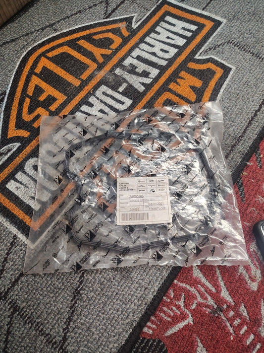 Moto Guzzi Valve Cover Gasket  V7 V85 V9 750 lll TT Bobber Roamer 2A000565 