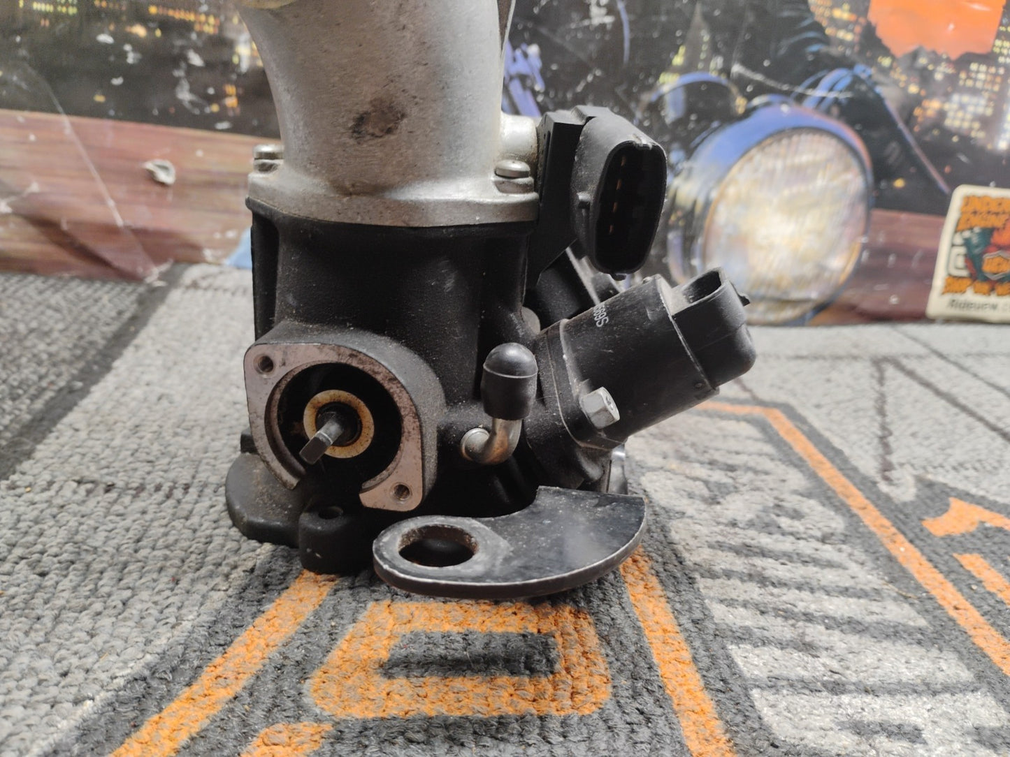 2007^ Harley Sportster 1200 883 Throttle Body Fuel Injection Intake 27694-07