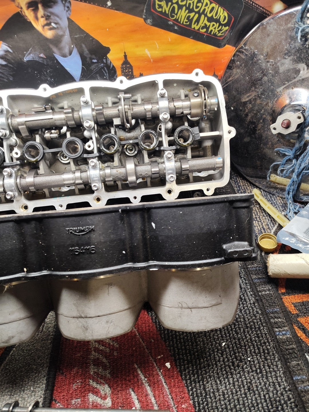 Triumph Speed Triple 1200 RS RR 2021 engine cylinder barrel piston pistons