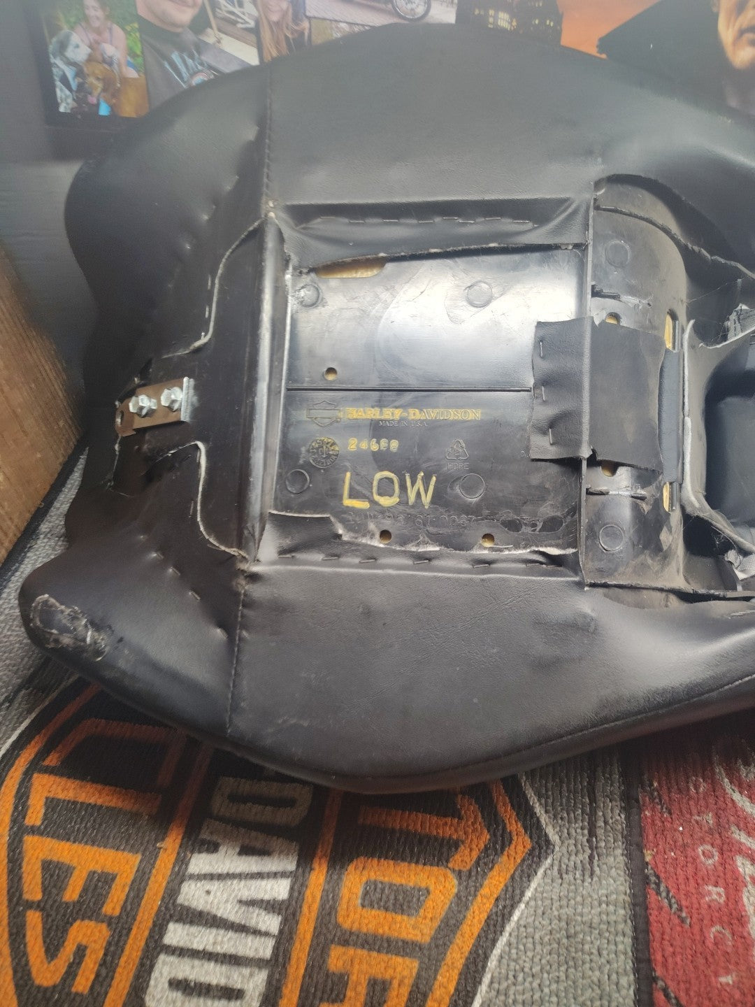 Genuine Harley-Davidson Touring DUAL SEAT Low Profile 52000142