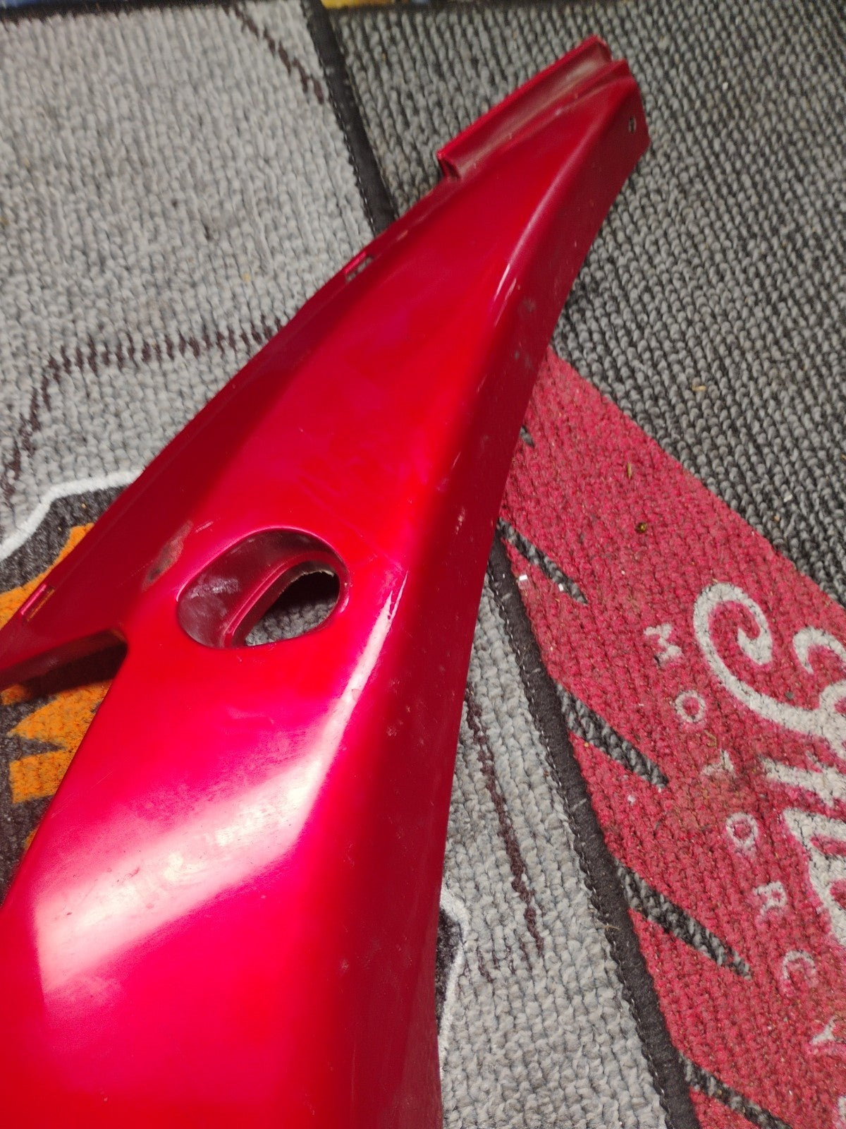 YAMAHA YZF-R  YZF-R6 Right Side Belly Pan Cover 2994767