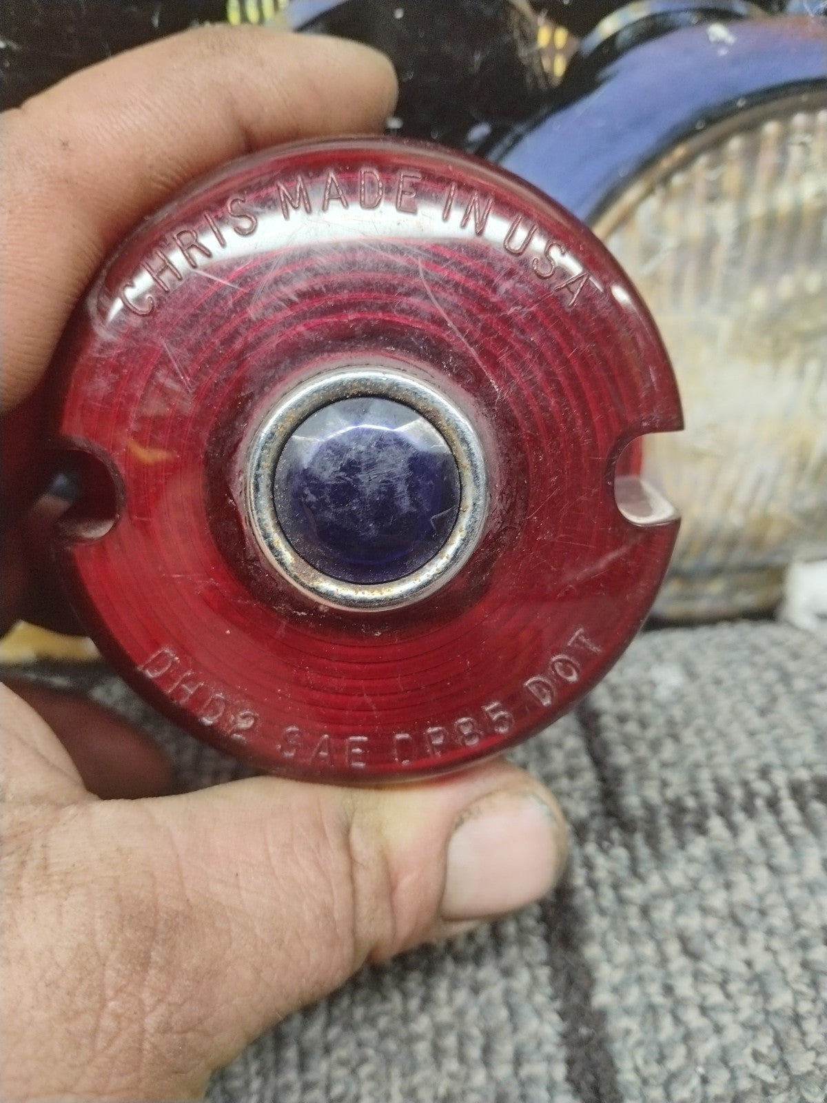V-Twin Turn Signal Lens Red with Blue Dot for Harley Davidson 