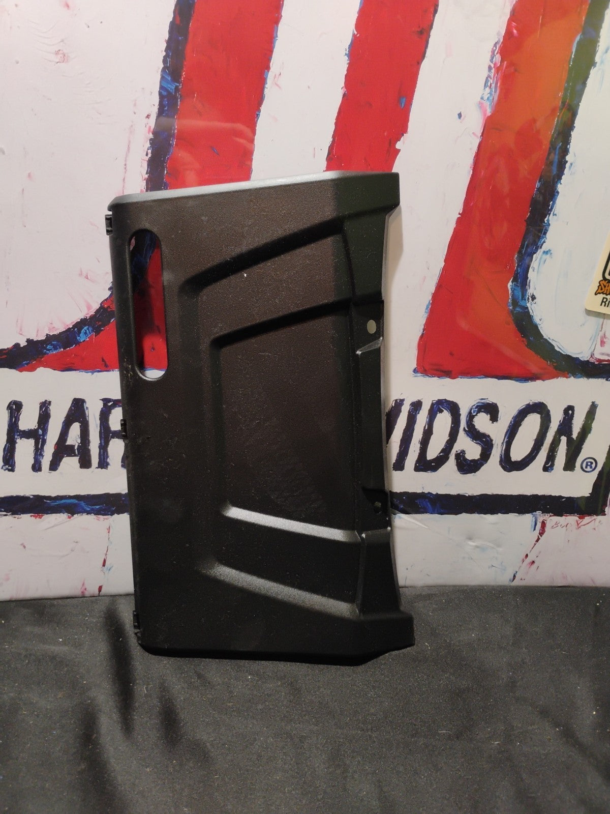 23 Indian Challenger Motorcycle plastic cover panel 5455018