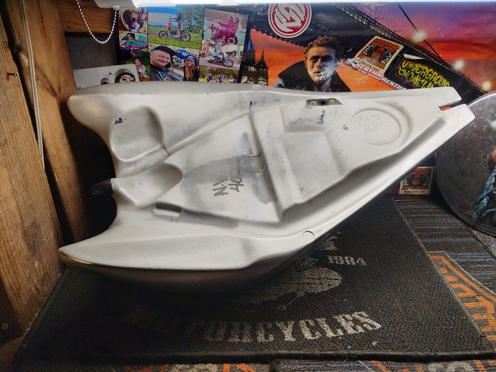 2002 Buell M2 Cyclone Silver Manta Ray Gas Fuel Tank OEM
