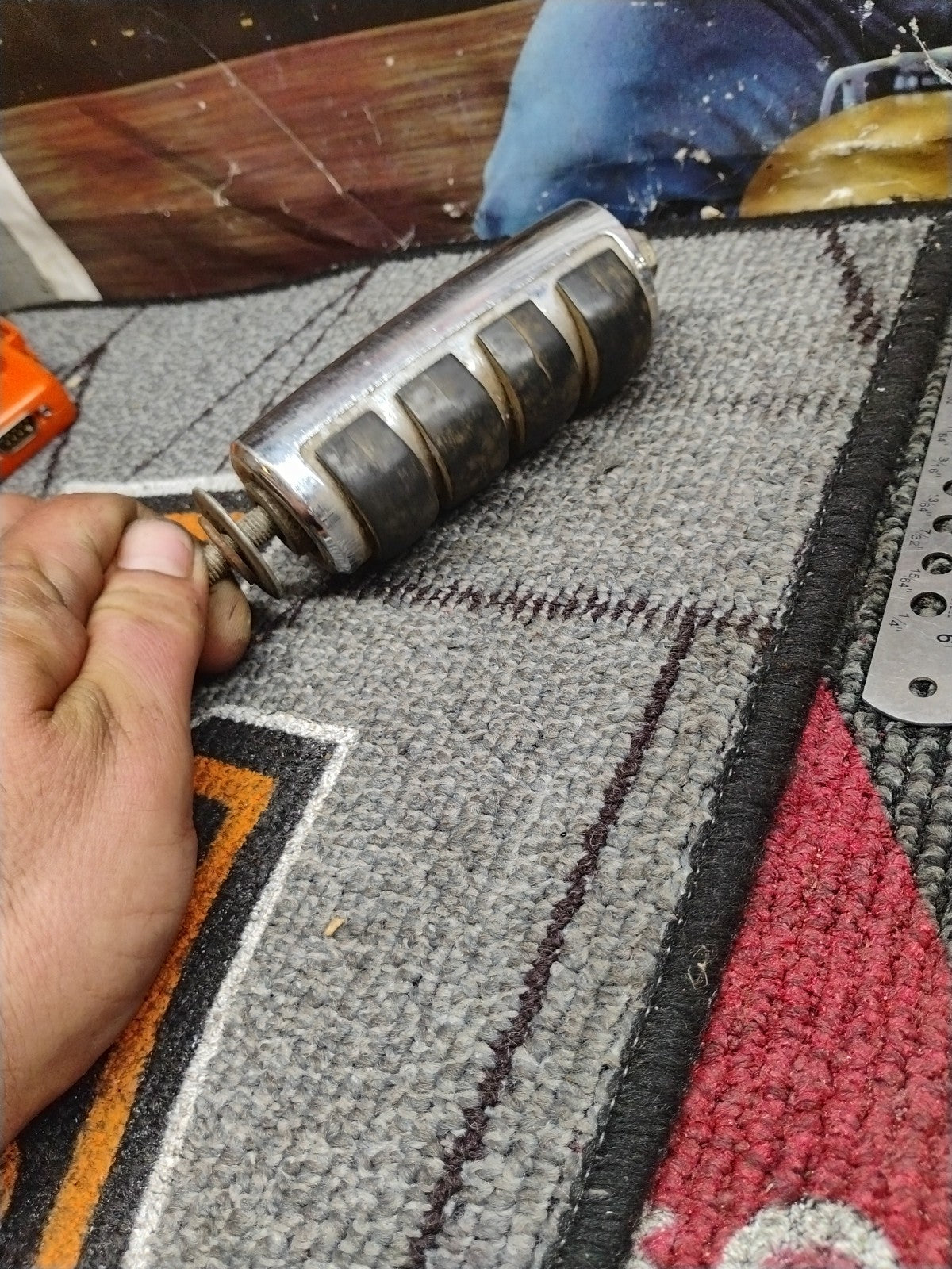 REAR BRAKE PEDAL & FOOT SHIFTER PEGS HARLEY DAVIDSON & CUSTOM CHOPPERS