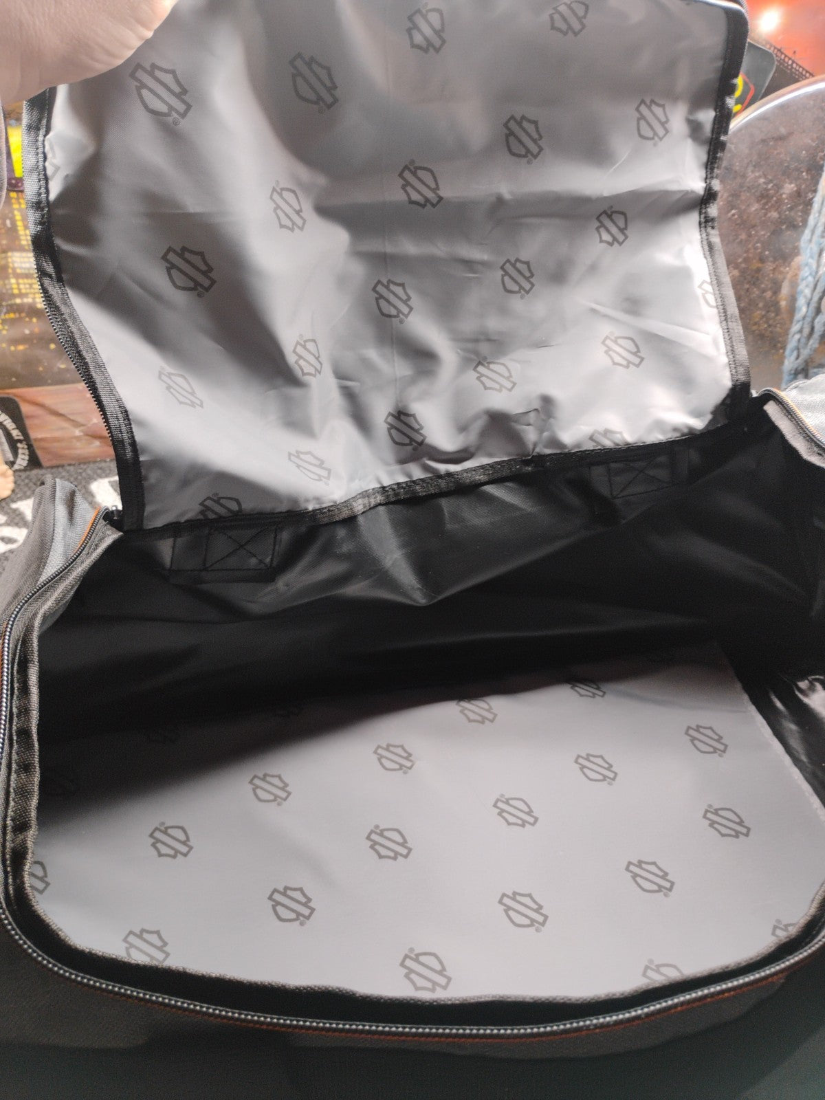 Harley-Davidson Bar & Shield Logo Duffel Bag w/ Adjustable Strap - Heather Gray