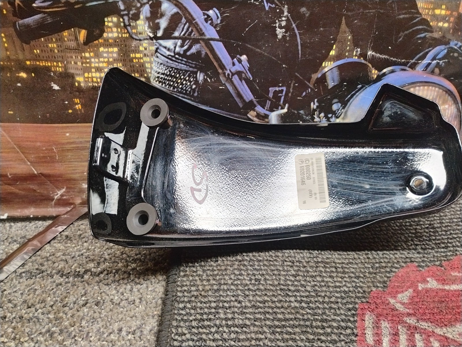 18 Up Harley Softail Street Bob FXBB Left Side Frame Cover Gloss Black 69201646