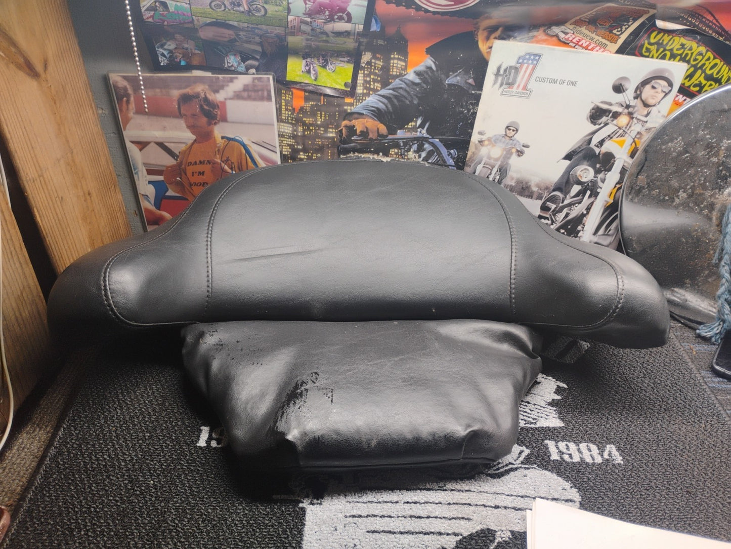 2006 Harley Davidson Electra Glide Ultra ClassicTOURPAK PASSENGER BACKREST OEM