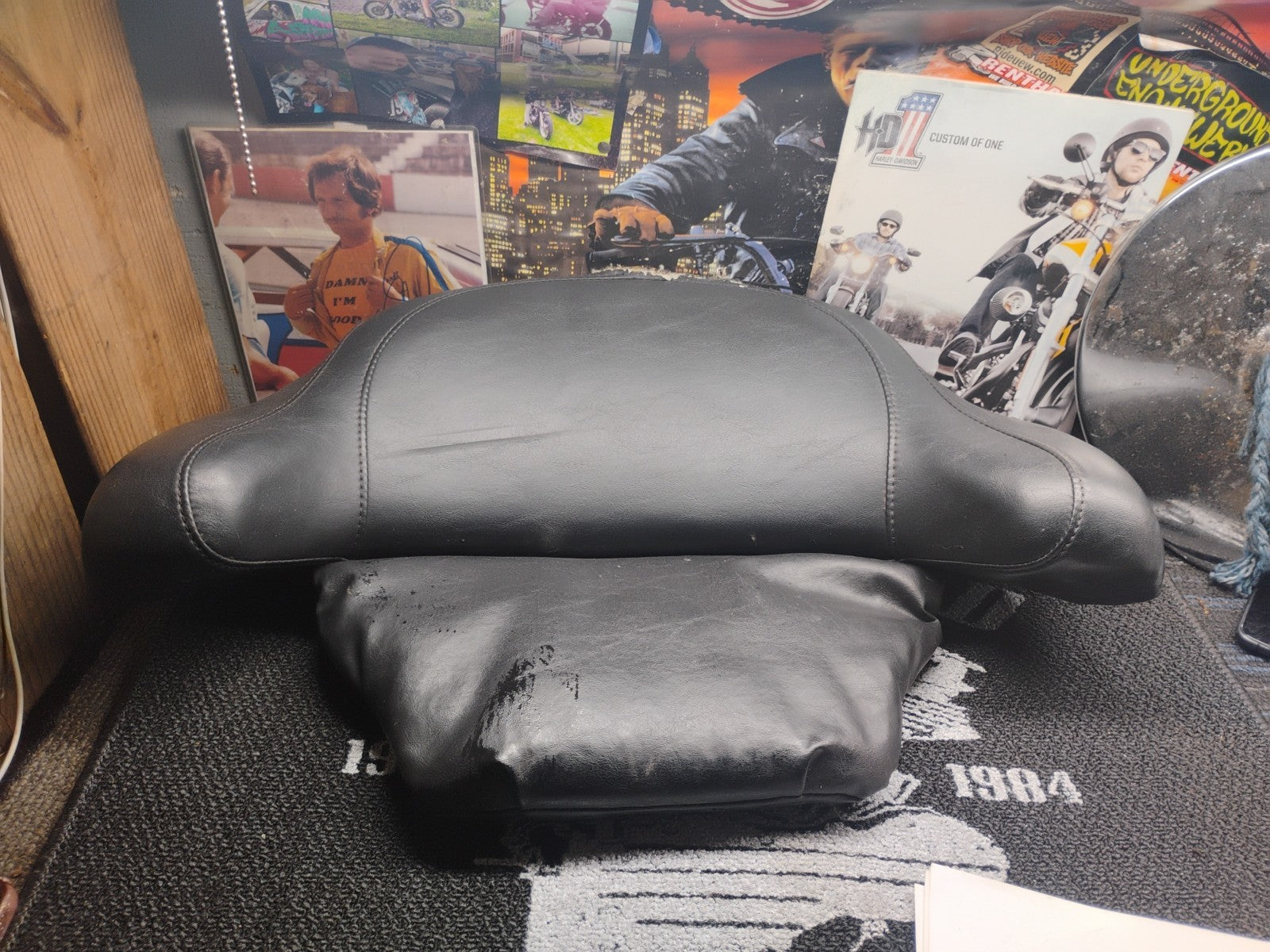 2006 Harley Davidson Electra Glide Ultra ClassicTOURPAK PASSENGER BACKREST OEM