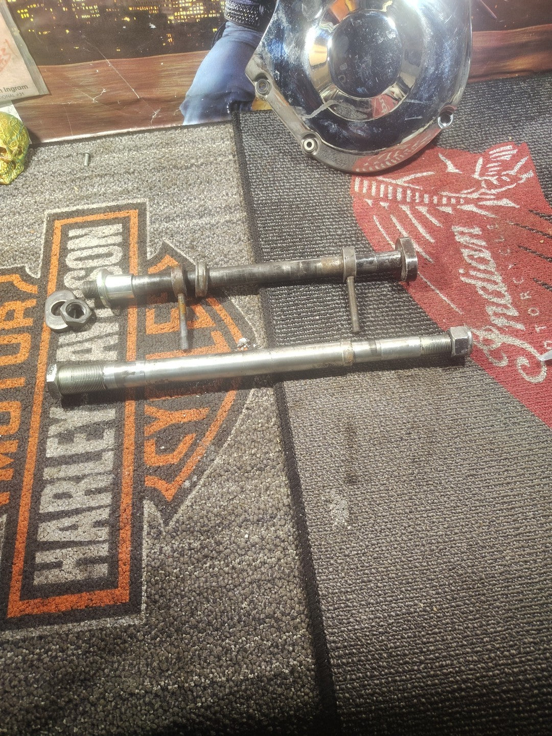 2014 14-18 Indian Chieftain Rear Axle Pivot Shaft Spindle Spacer Adjuster Bolt