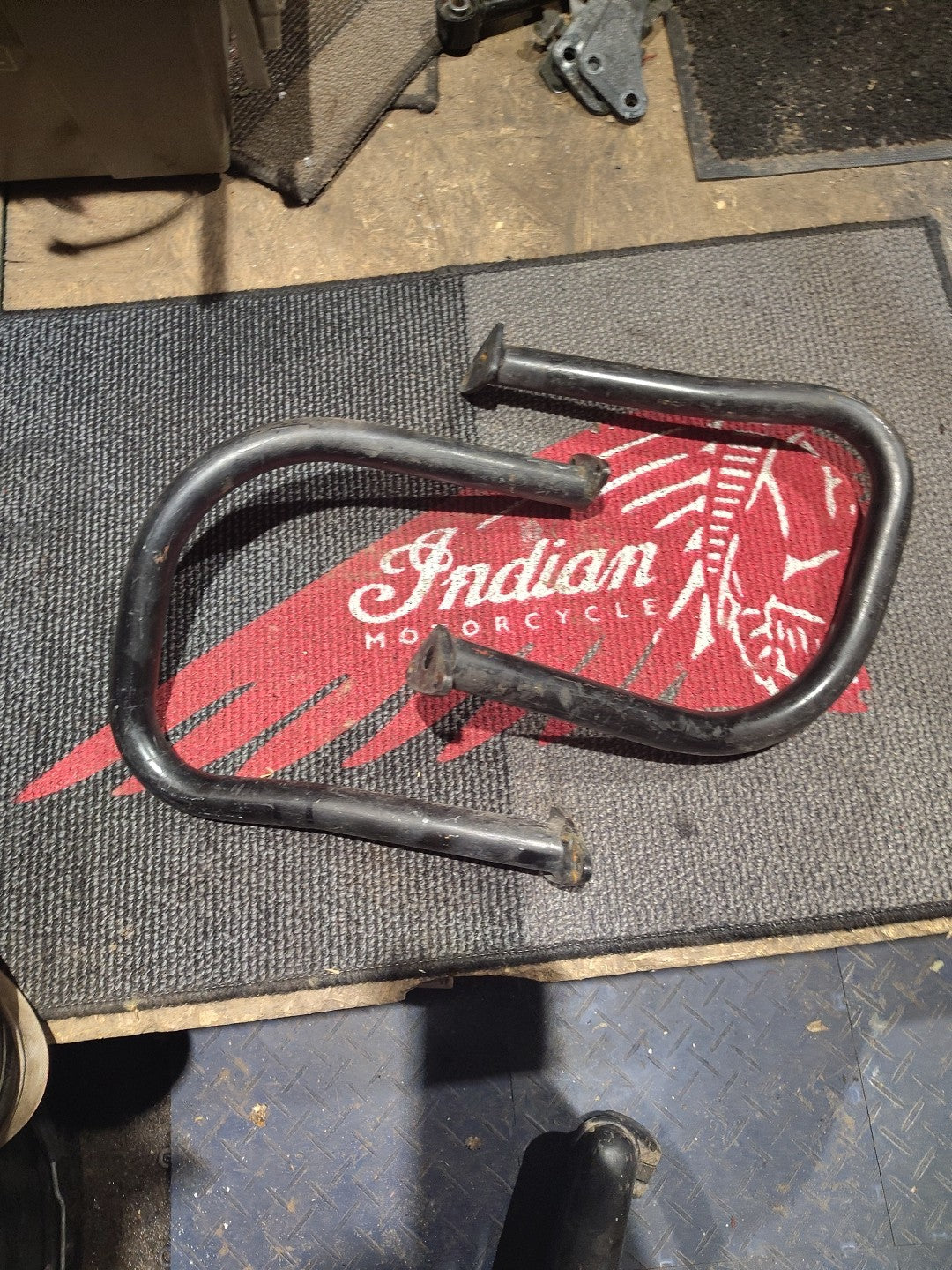 Rear Highway Bars For Indian Chief Challenger Roadmaster Chieftain 14-21 Black