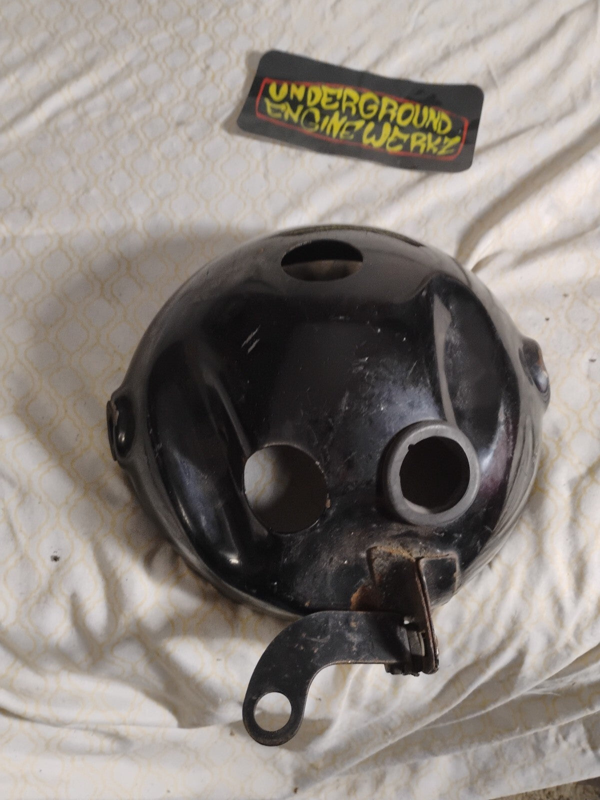 1977 Yamaha XS500 Headlight Bucket YHA-121 SAE M72