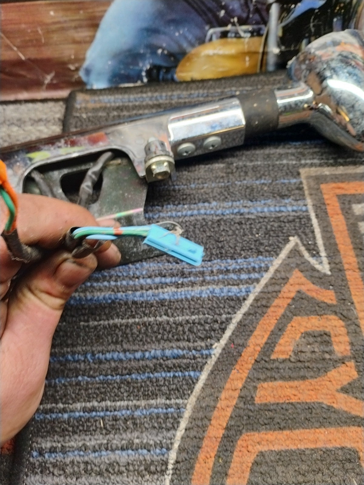 1999 98-03 Honda Shadow VT750 Ace Front Turn Signal Flasher Light Bar Indicator