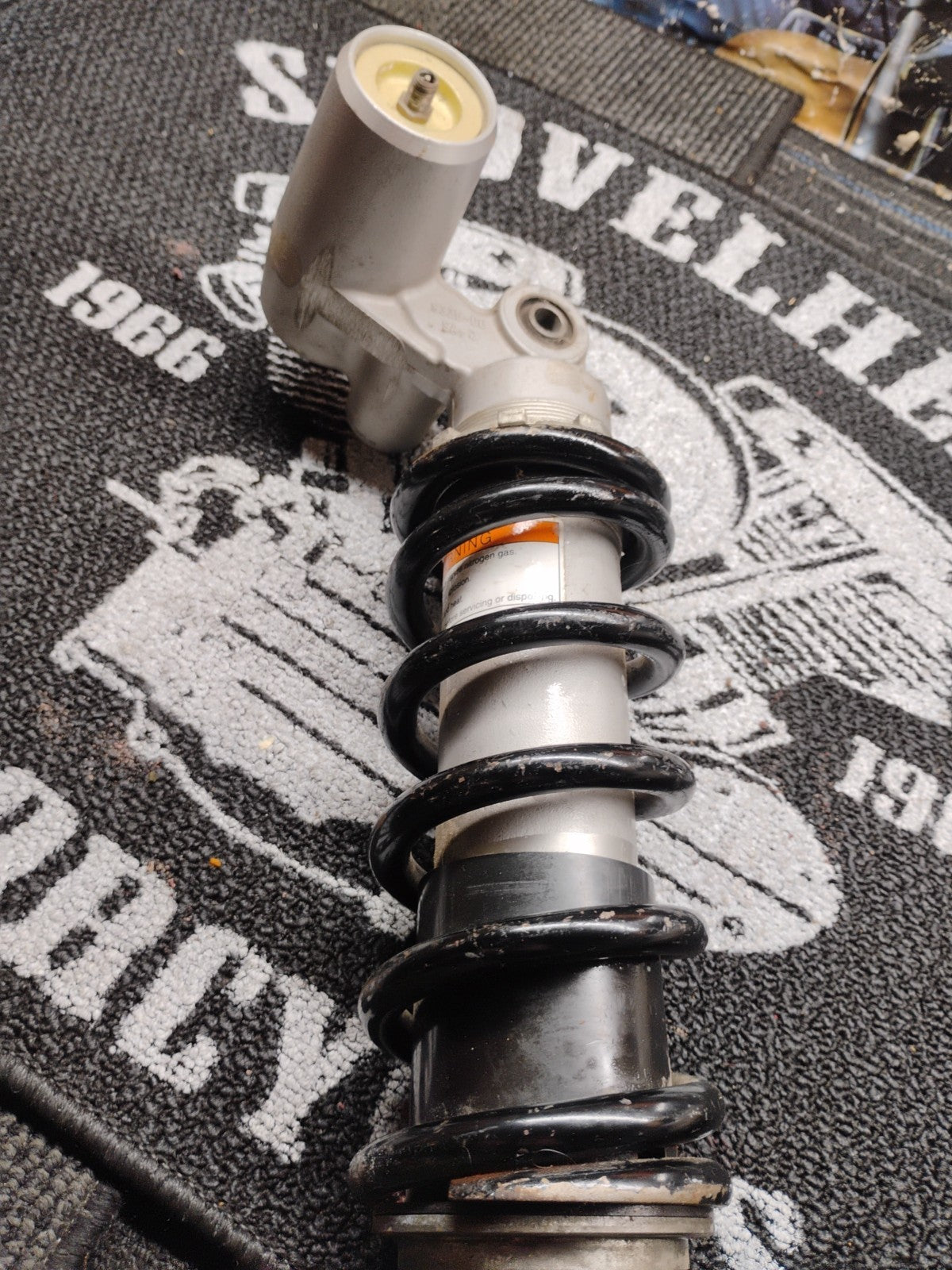 2001-2003 Suzuki GSXR 750 600 OEM REAR SHOCK