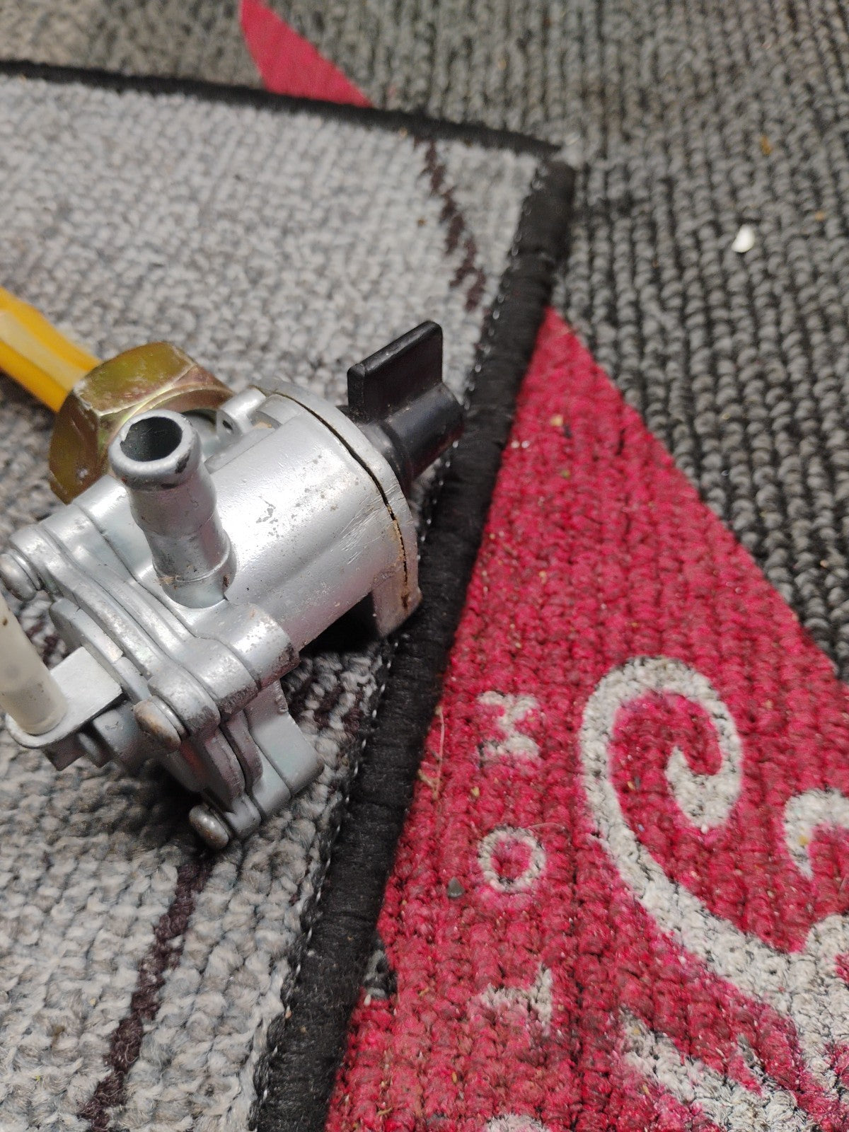 OEM Gas Fuel Valve Petcock Assy For Honda CBR600 F2 F3 1991-1993 1994 1995 1996