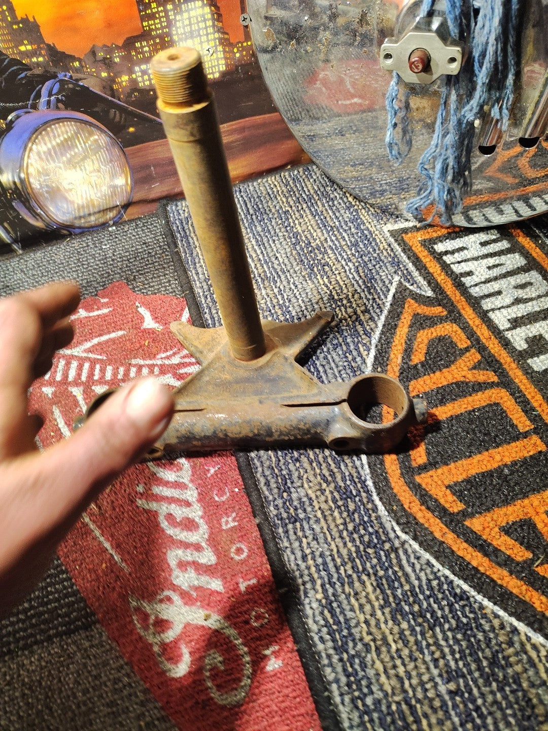 Harley-Davidson 35mm Lower Triple Tree 45707-72 IRONHEAD Sportster 15/16" Stem 