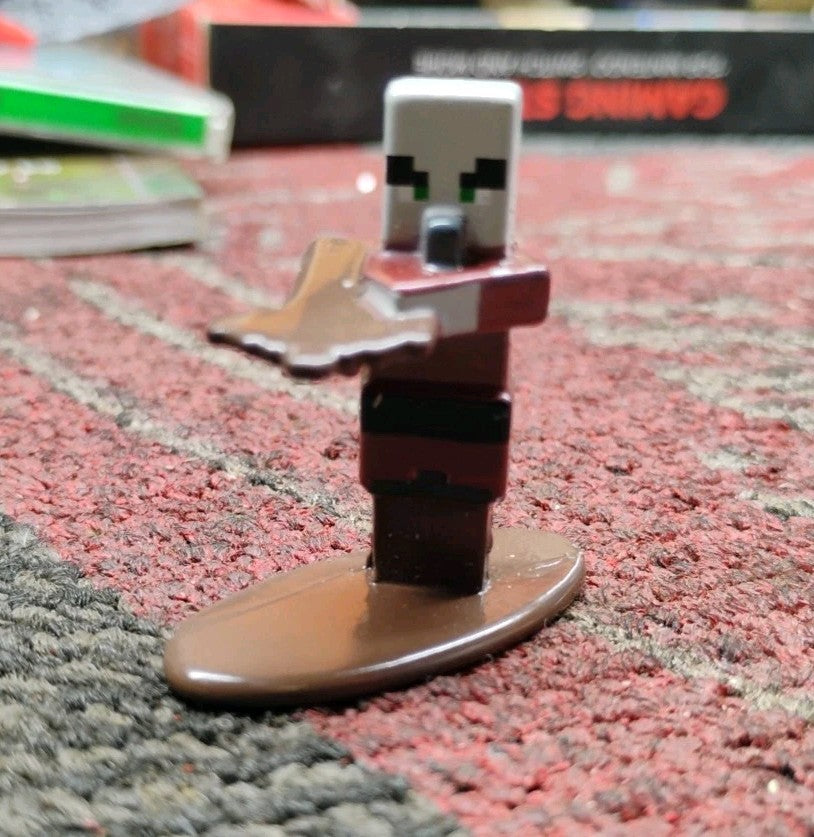 MINECRAFT PILLAGER 1.5” DIE-CAST ACTION FIGURE JADA TOY 