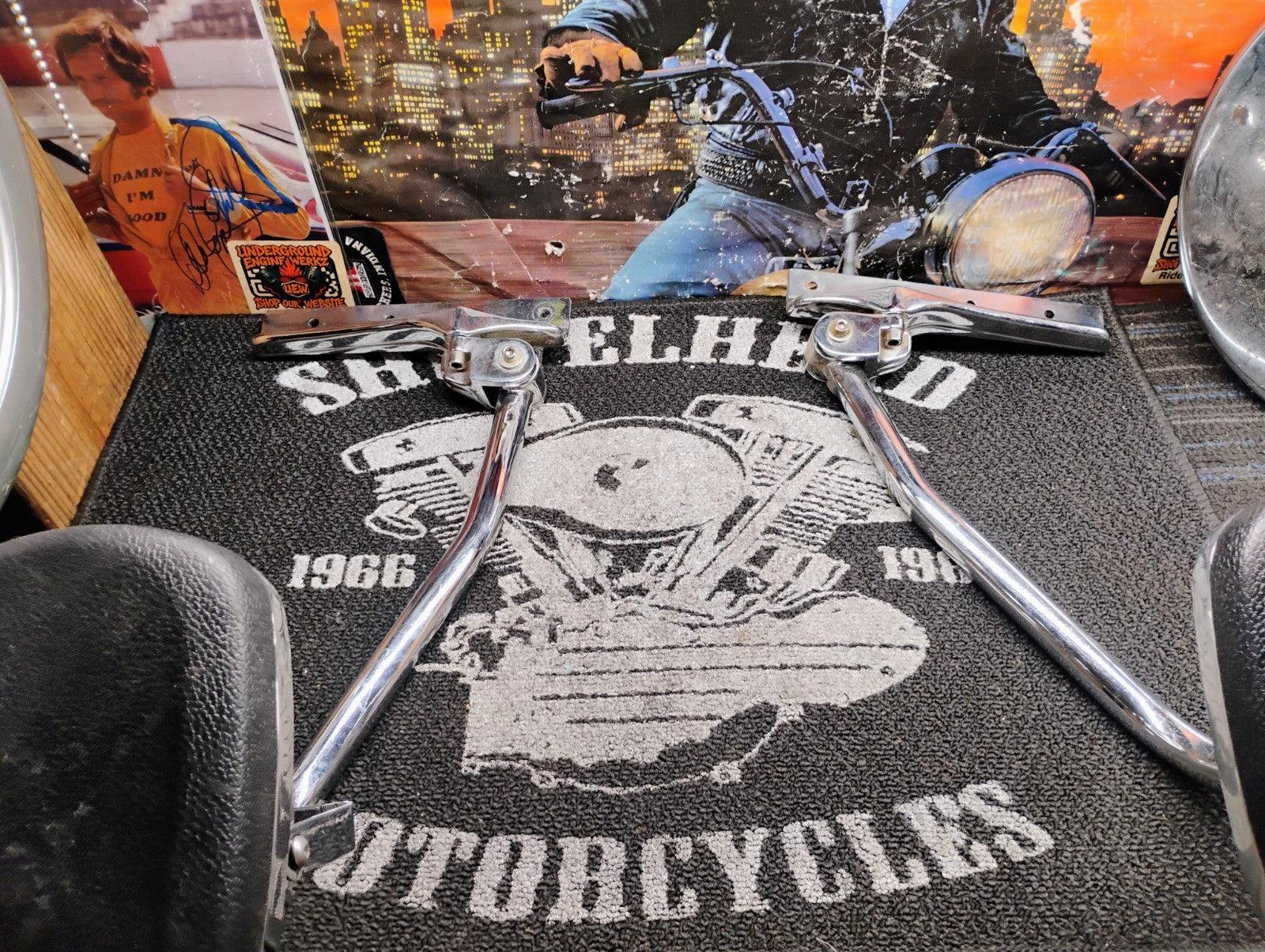 HARLEY DAVIDSON KORYAKYN QUICK DETACH PASSENGER SIDE ARMRESTS PAIR CUPHOLDER 