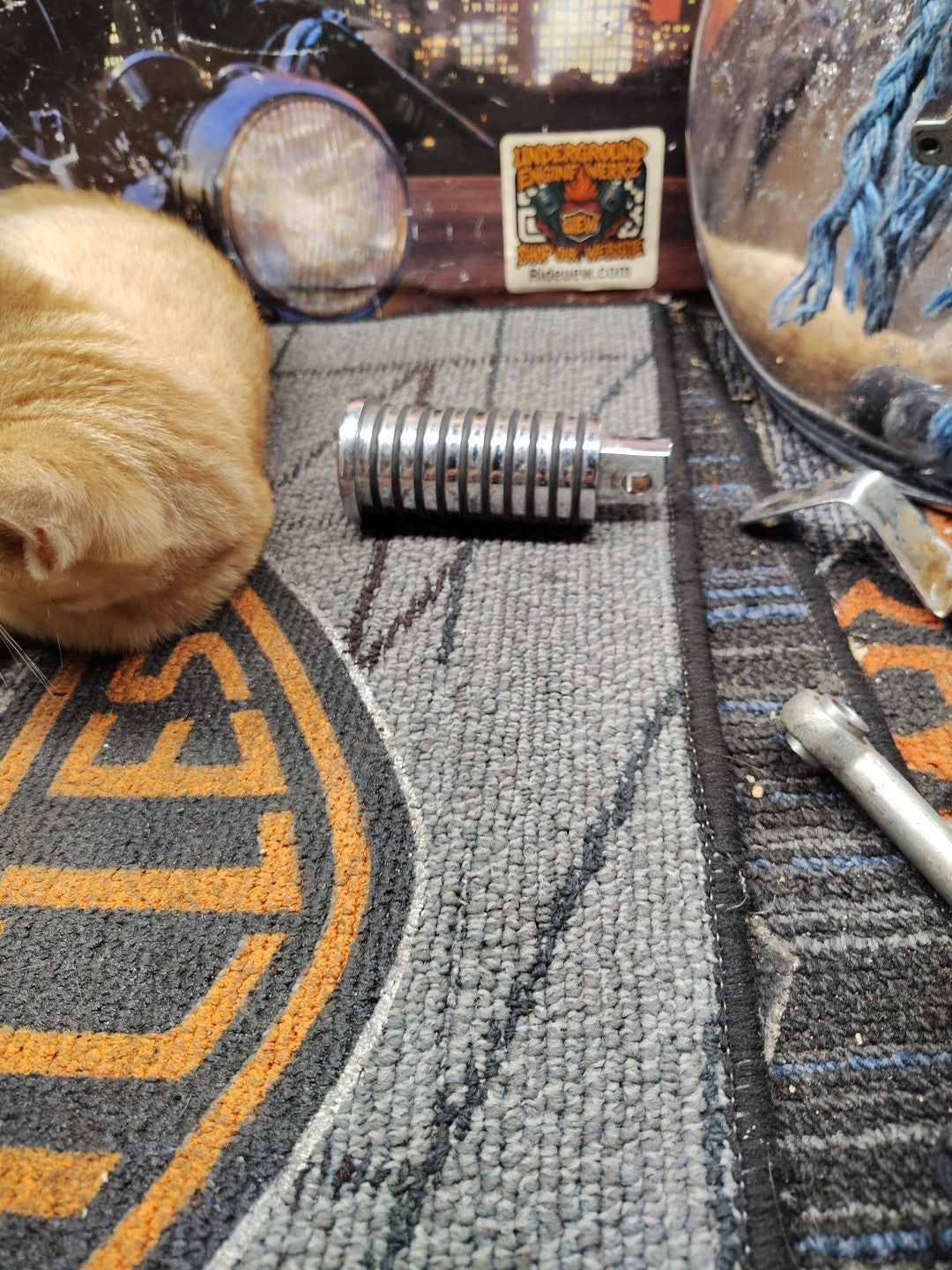 Chrome O-Ring Rubber Large Male-Mount Footpeg For Harley Davidson