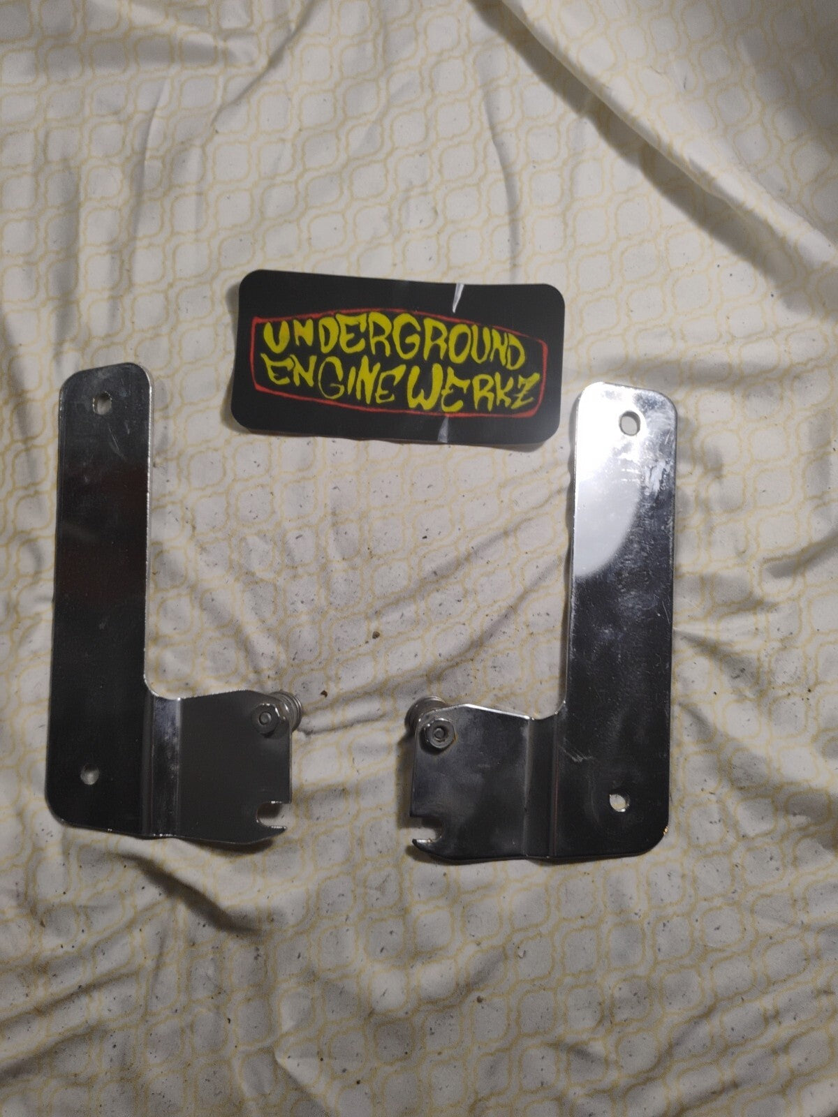 58069-93 WINDSHIELD BRACKET KIT1991-1992 Electra Glide Sport &Police Obsolete 