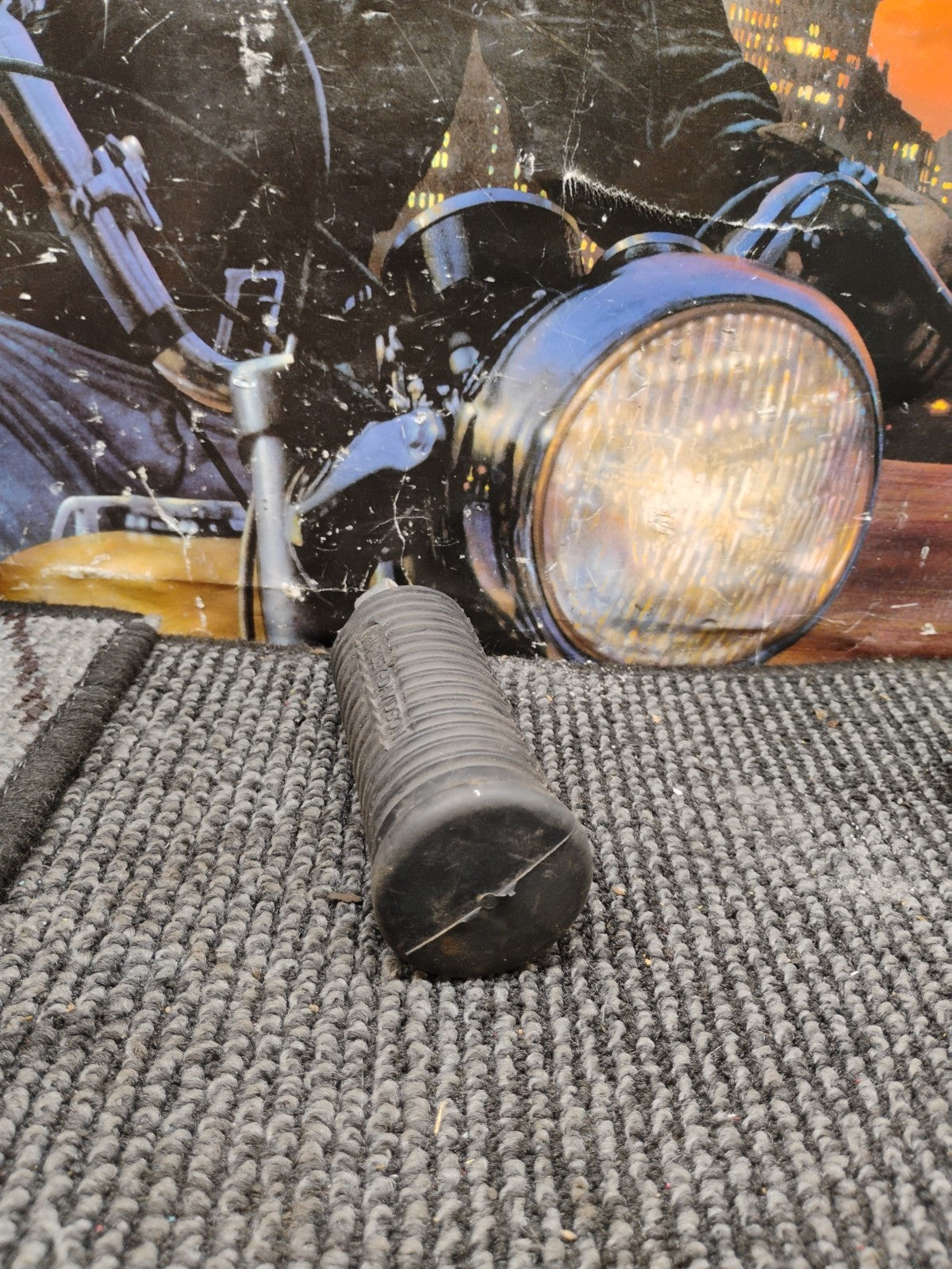 NOS OEM HARLEY DAVIDSON LARGE DIAMETER RUBBER FOOT PEG Right Side  PN 49110-98