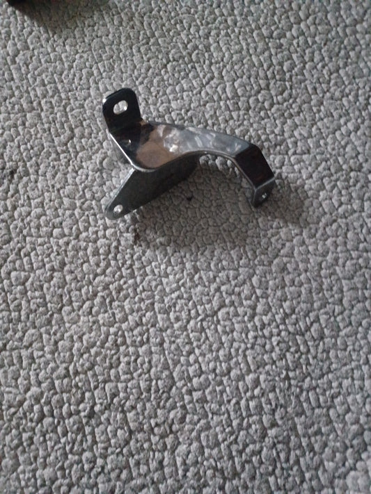 Harley-Davidson 58076–88A windshield bracket Right NOS