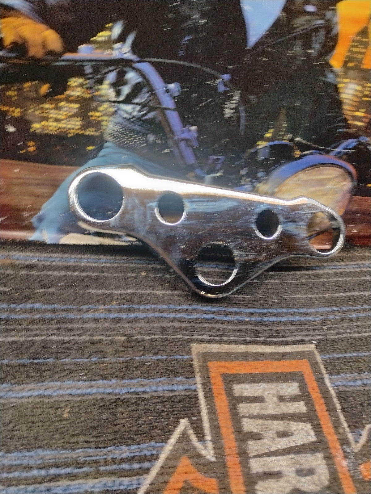 Harley Davidson Dyna Chrome Top Triple Tree Cover  fits Harley Davidson Dyna