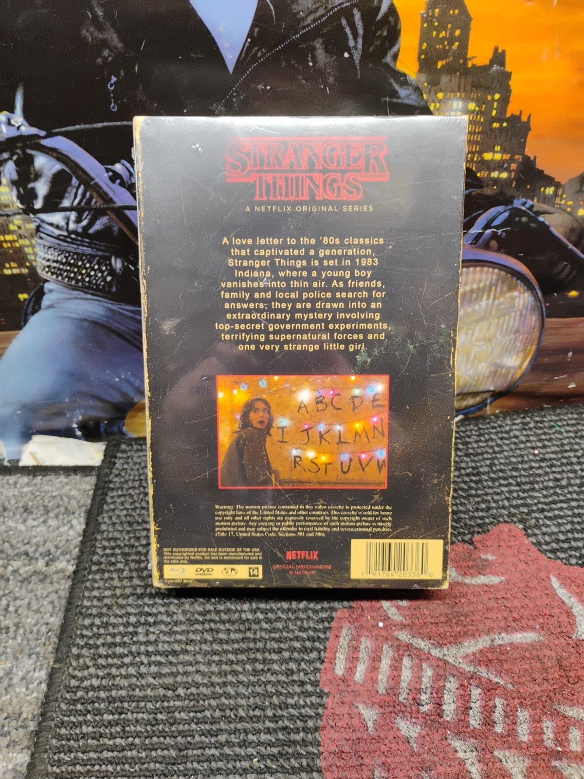 Brand New Stranger Things Season 1 Blu-Ray DVD VHS Target Collector's Edition