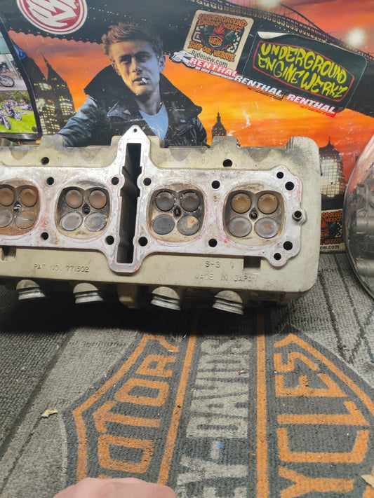 '82 GS750 GS 750 t CYLINDER HEAD VALVE TRAIN MOTOR ENGINE PART 1982 SUZUKI GOOD!