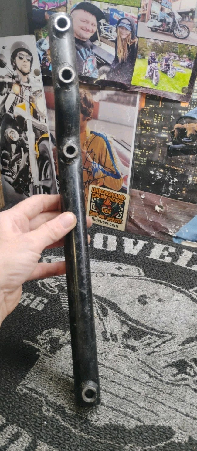 Sportster Exhaust Support Bracket Right Side in Black Painted  Finish For...