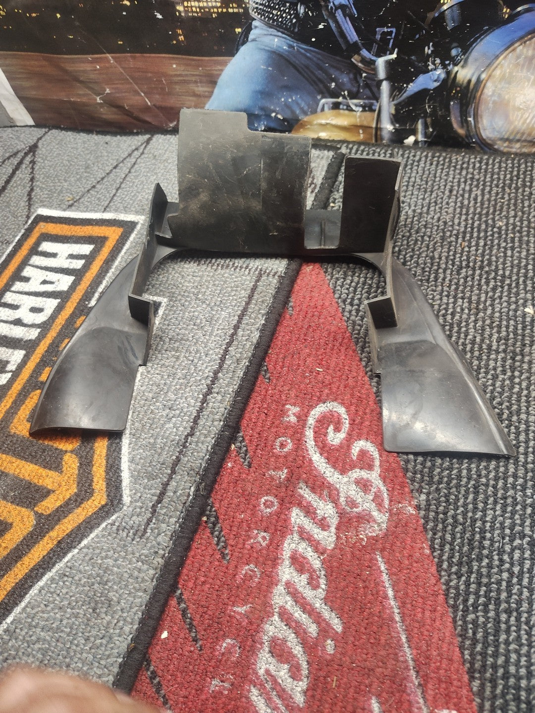 2006 Yamaha Yzf R1 Rear Back Fender Mud Guard RUBBER 5VY-2117R-00-00