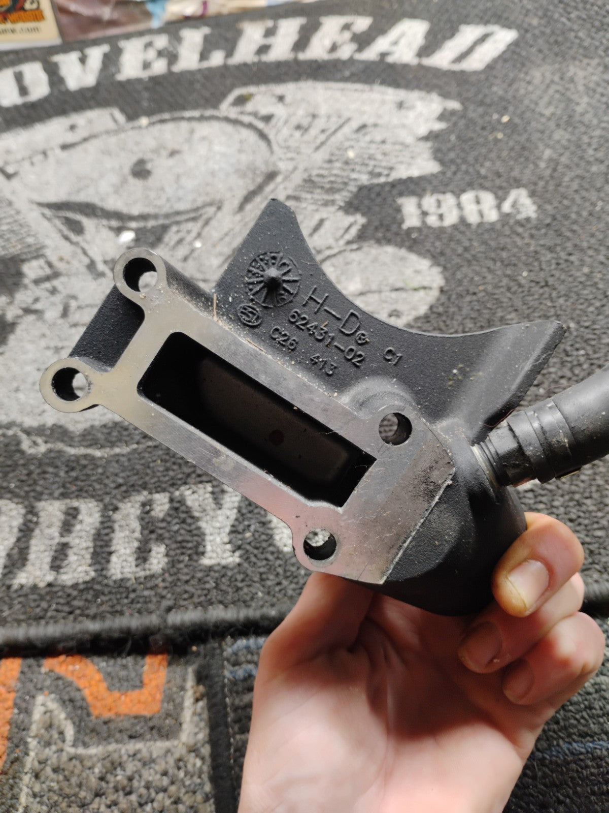 Harley-Davidson Twin Cam Transmission Oil Filler Spout Housing 62431-02