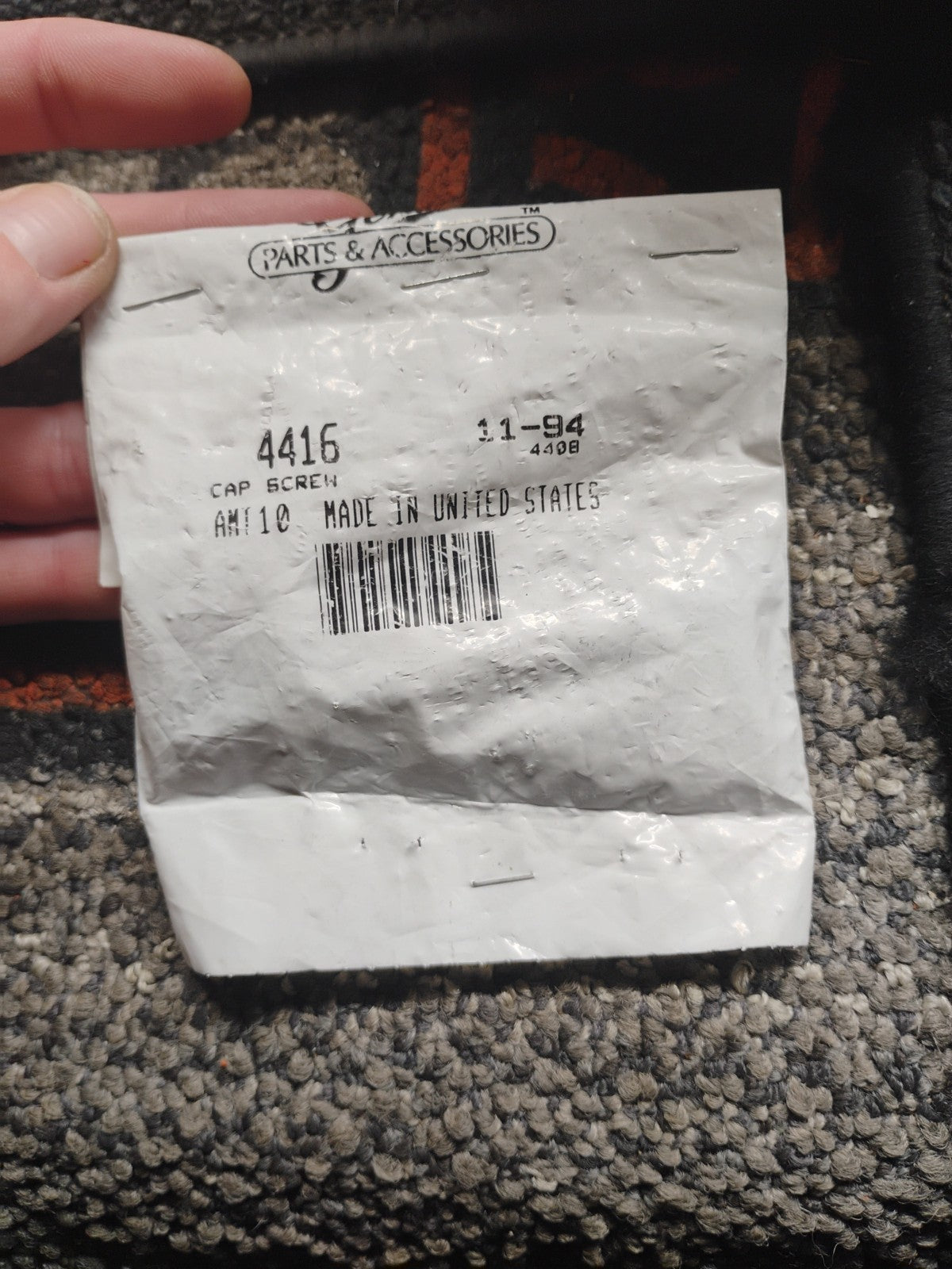 Harley-Davidson OEM Cap Screw 4416 Qty 2 NOS