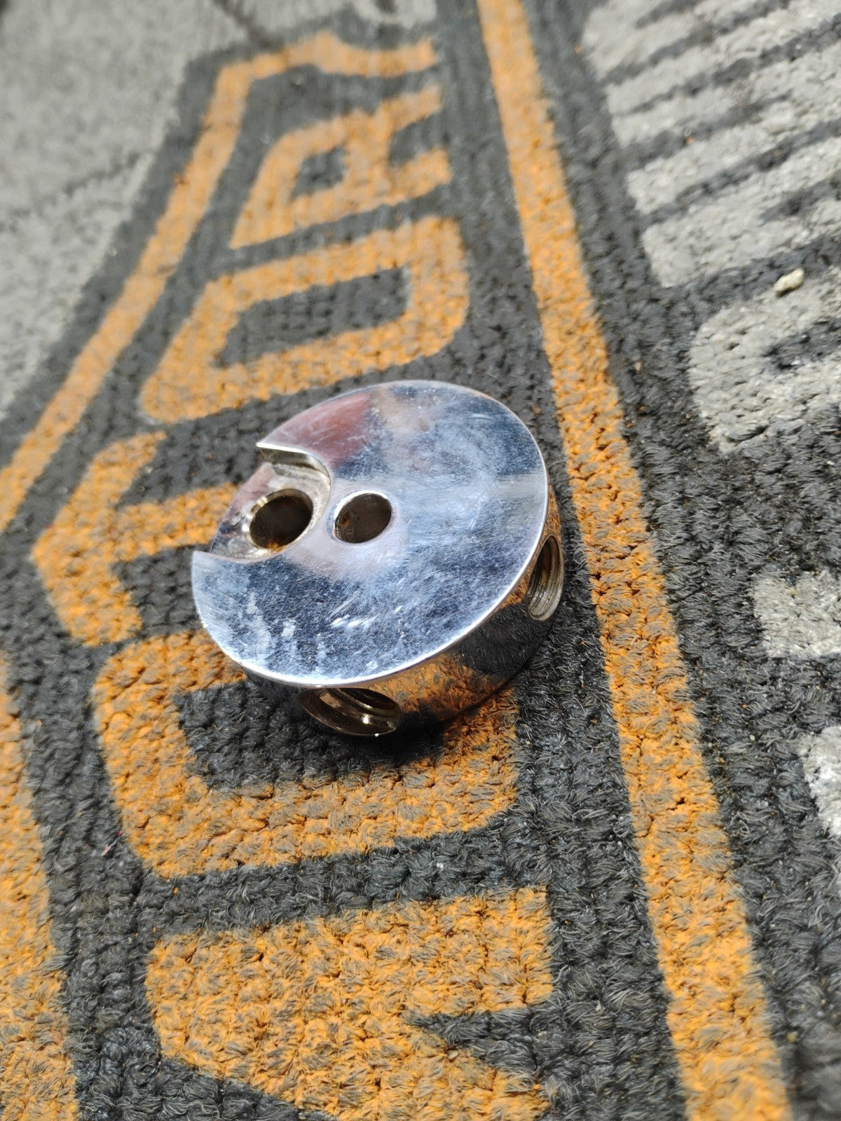 DRAG SPECIALTIES CHROME UNIVERSAL FRONT BRAKE TEE 3/8-24