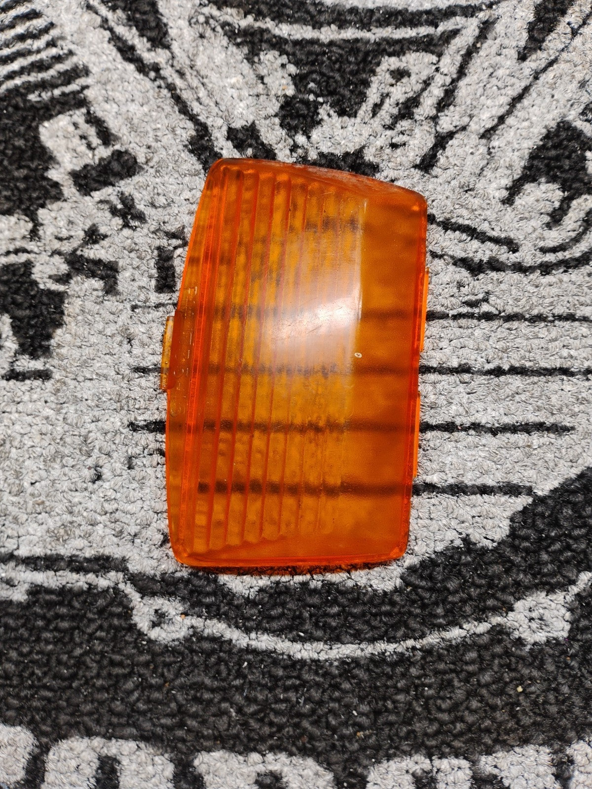HARLEY DAVIDSON OEM TOURING  SOFTAIL 2013-OLDER  FRONT FENDER TRIM LIGHT LENS 