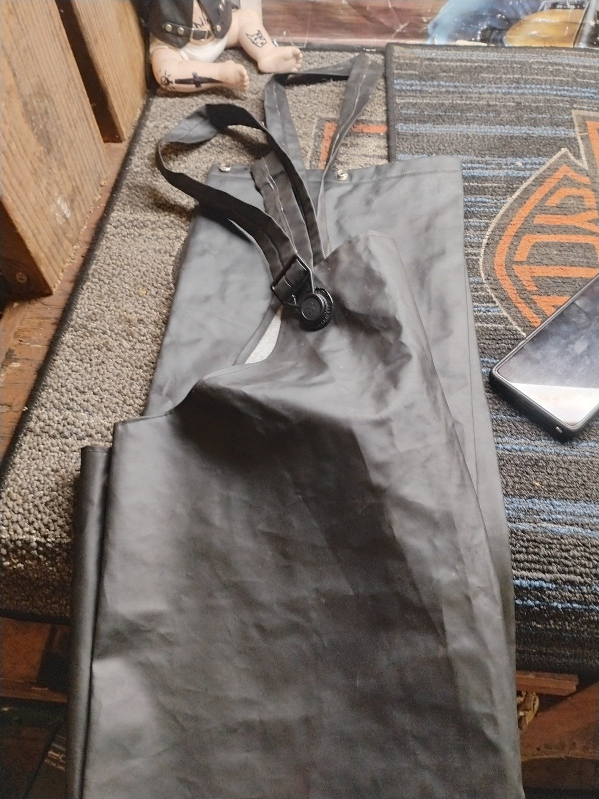 Black Protective Wear Overalls Waders Bib Pants Rain Wear Size M Never Worn