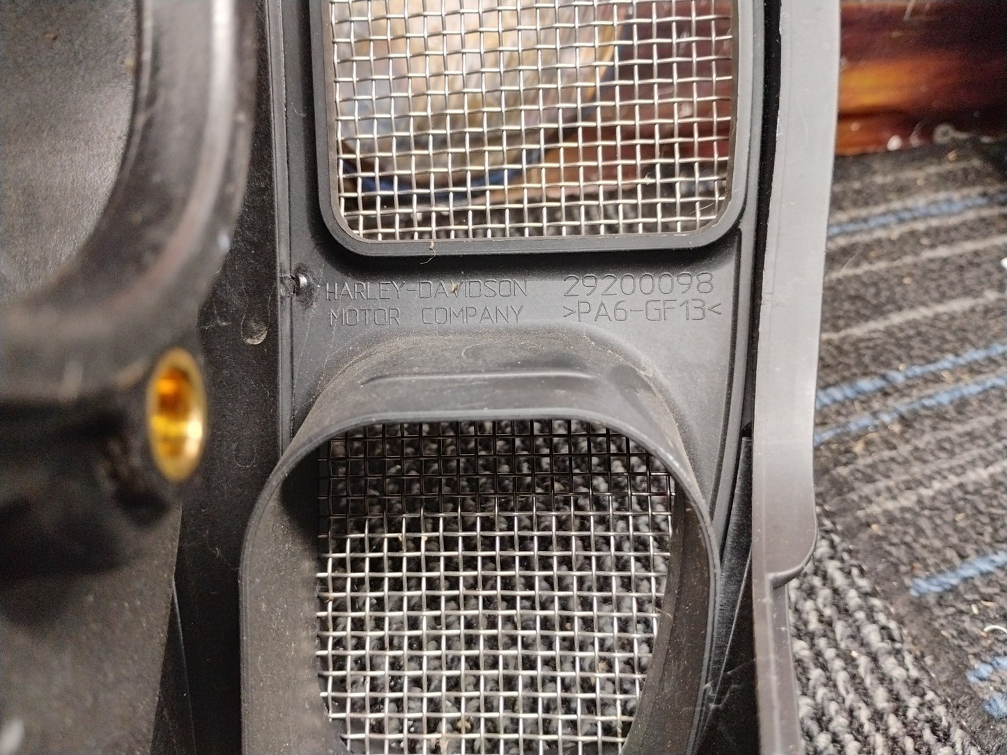 Harley Davidson Milwaukee 8 Touring OEM Air Filter Cleaner Back Plat #46