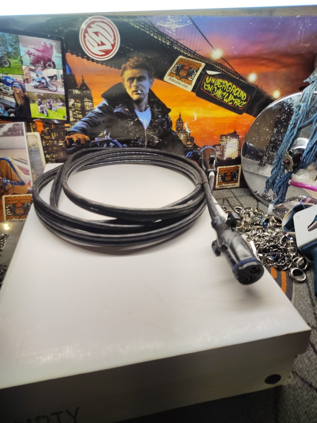 Phillips PHM42FL212 2-Pole Auxiliary Power Cable 2GA 150DCA Max Black