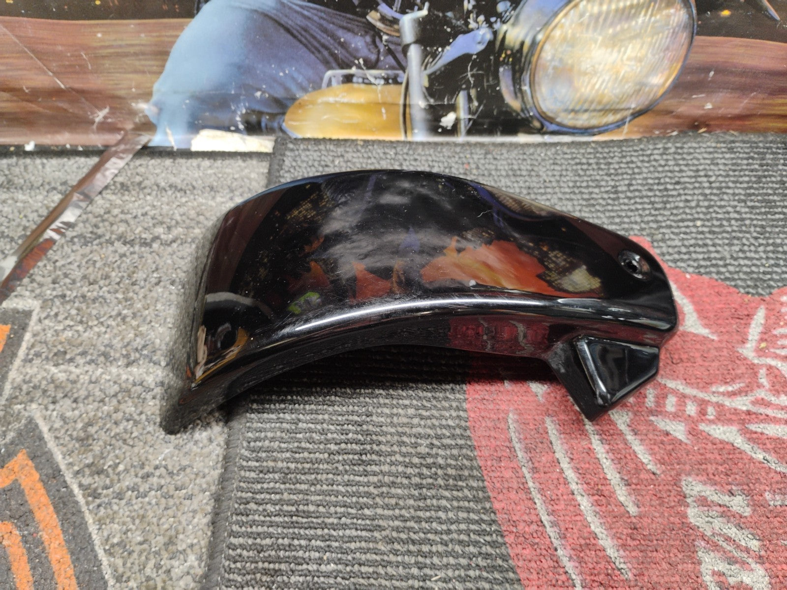 18 Up Harley Softail Street Bob FXBB Left Side Frame Cover Gloss Black 69201646