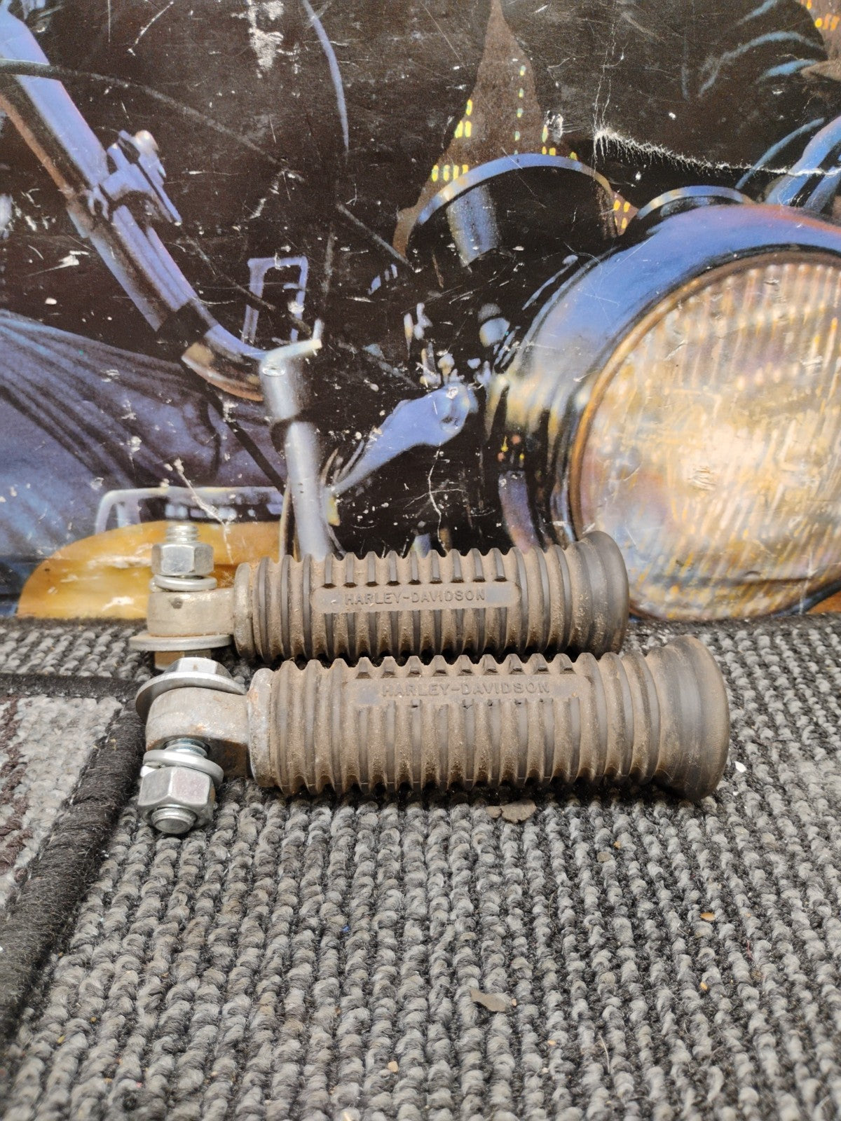 Harley Davidson OEM Foot Pegs Foot Rests Set 2000 & Up Softail 1986 & Up Touring