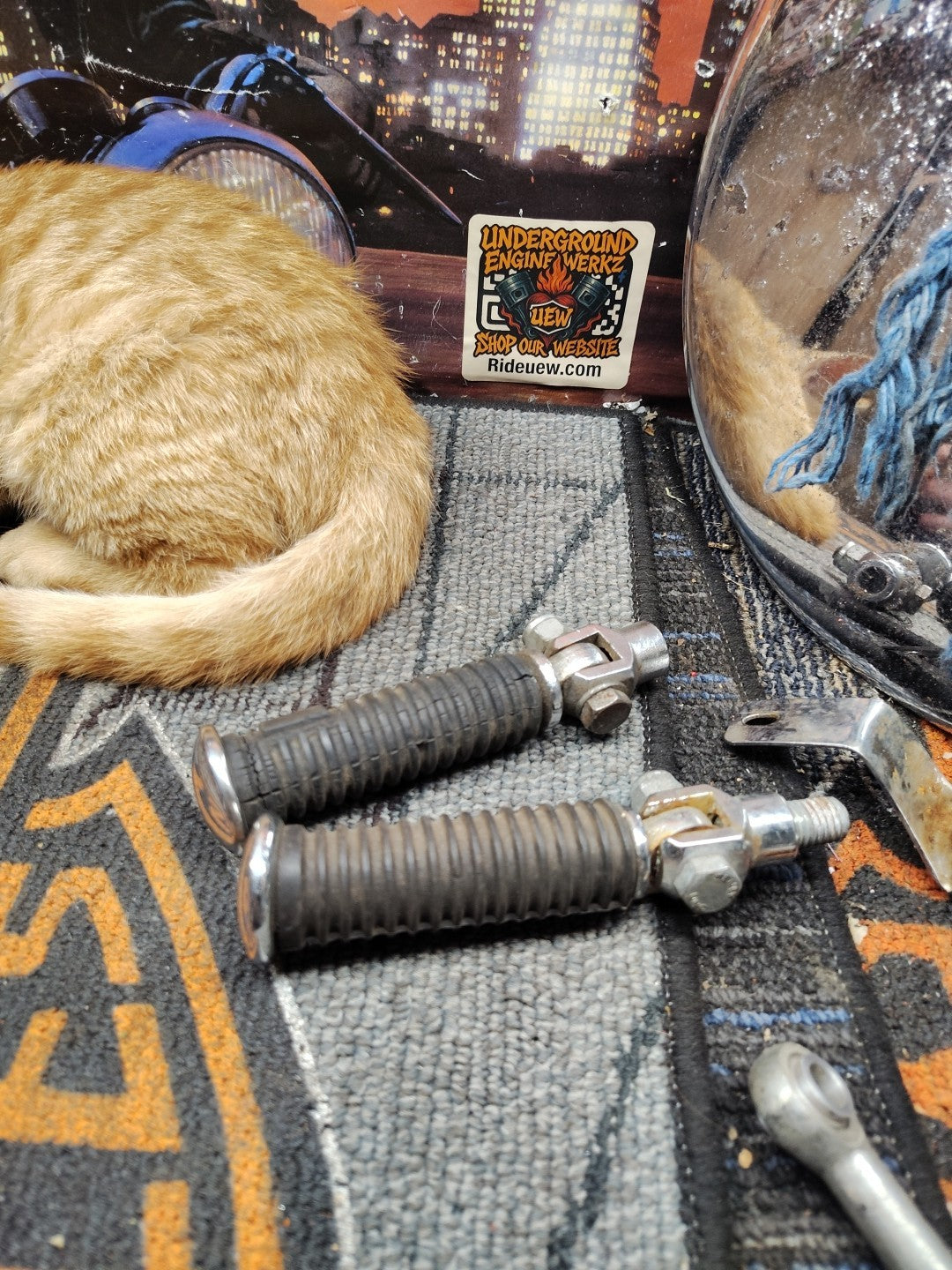 Chrome Tip Harley-Davidson Highway Foot Pegs Off 2001 Heritage Softail